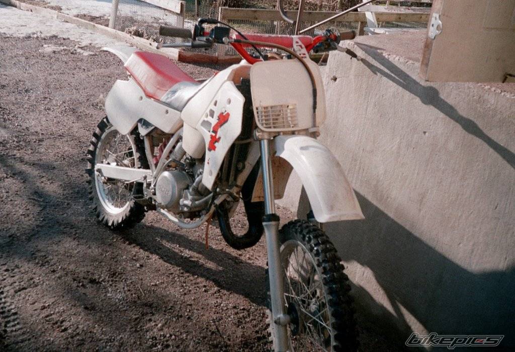 1989 YAMAHA YZ 125 | Picture 19415 motorcycle photo