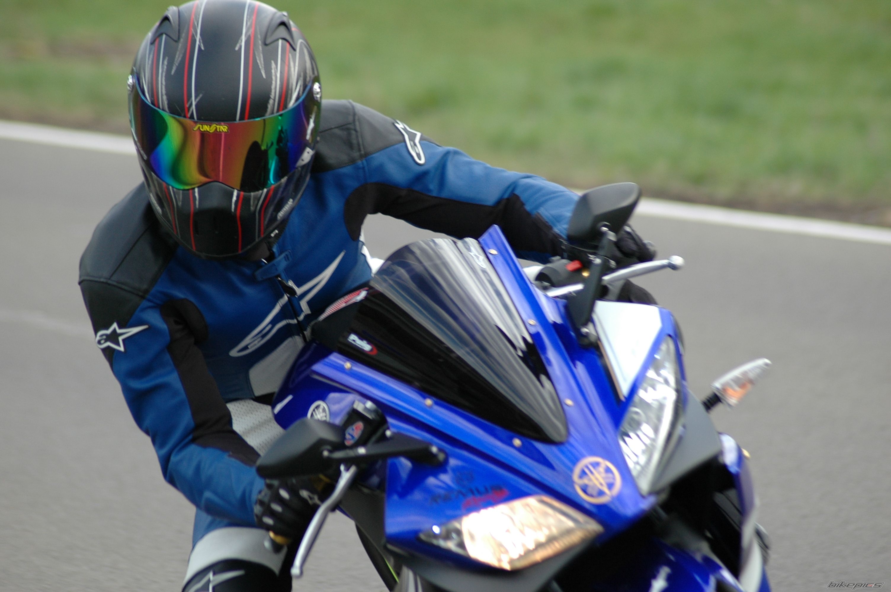 2007 YAMAHA YZF R125 | Picture 1941556 motorcycle photo