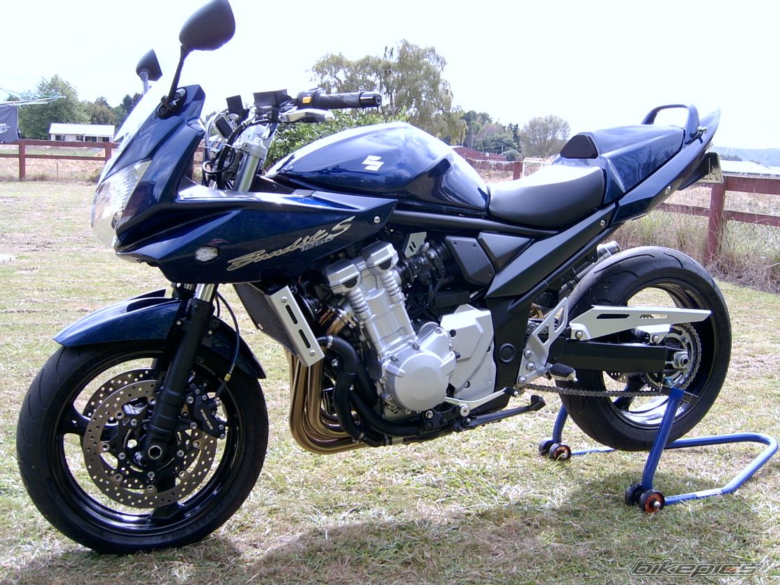 2009 SUZUKI BANDIT 1250S | Picture 1942664 motorcycle photo