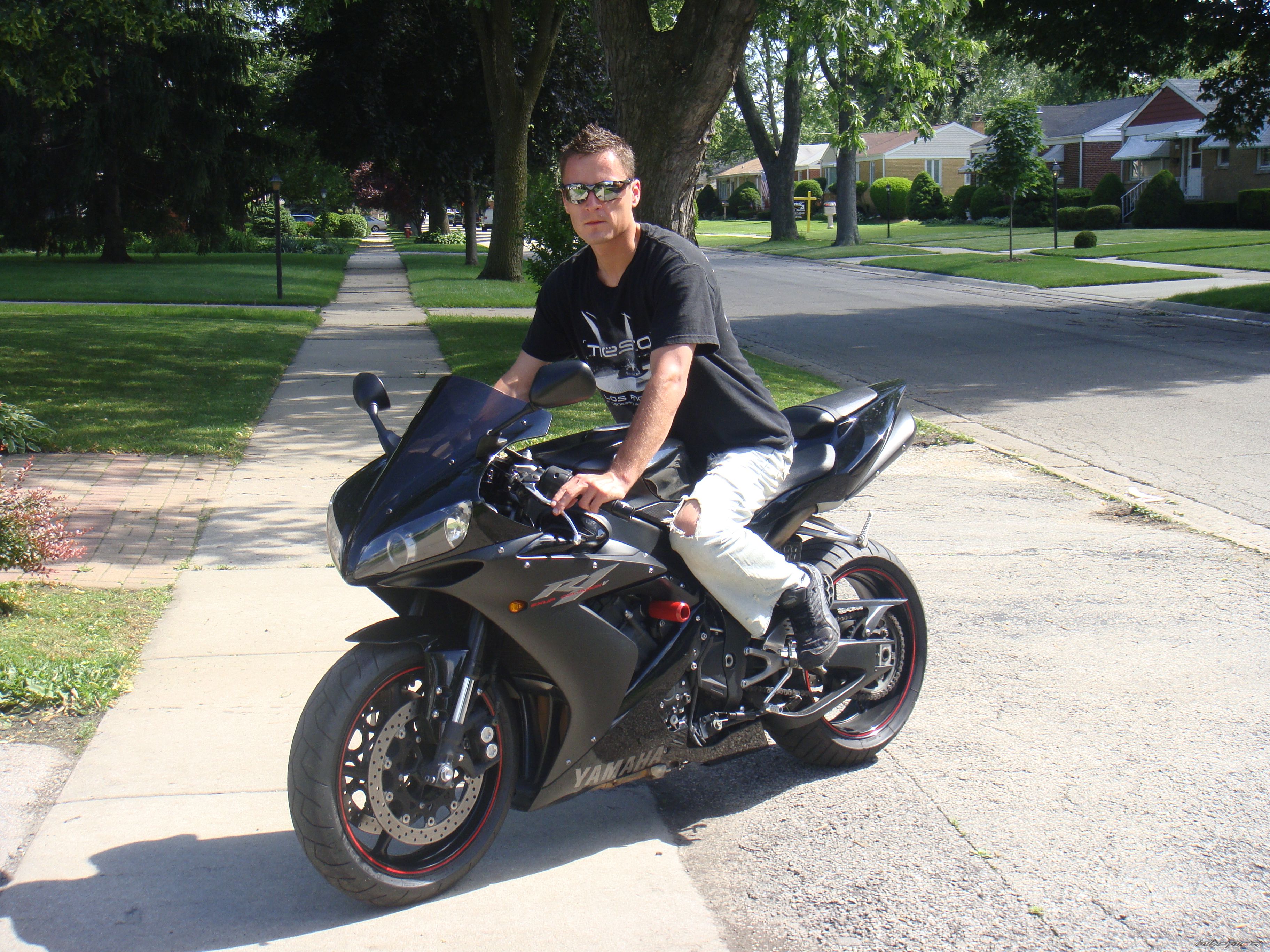 2005 YAMAHA YZF R1 | Picture 1945405 motorcycle photo
