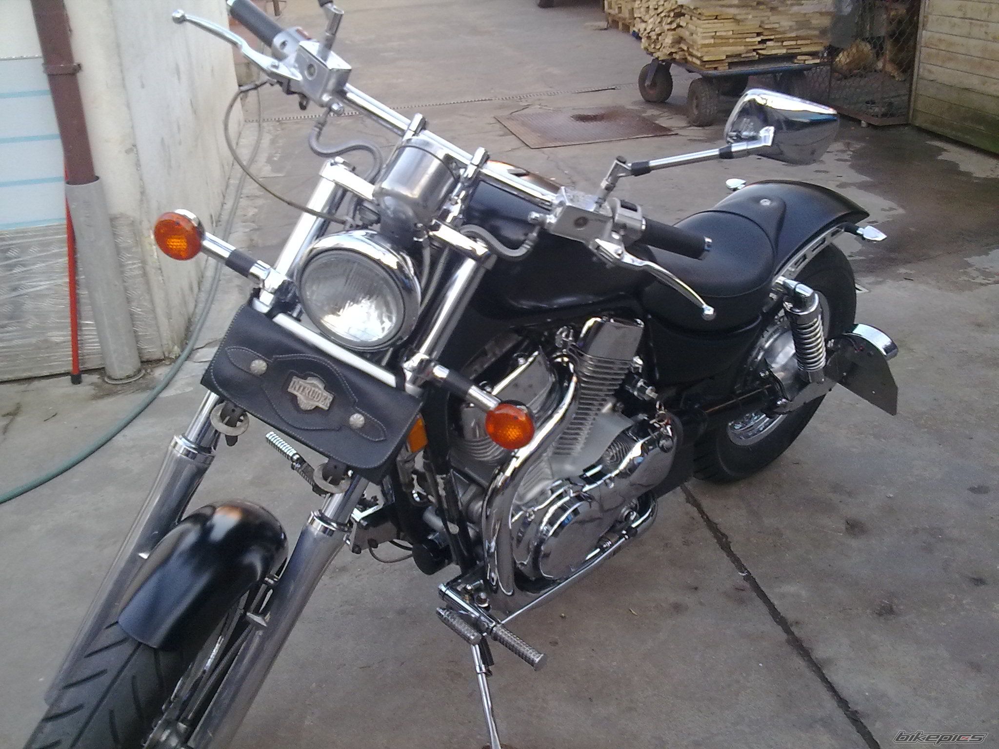 1993 SUZUKI INTRUDER 1400 | Picture 1945942 motorcycle photo