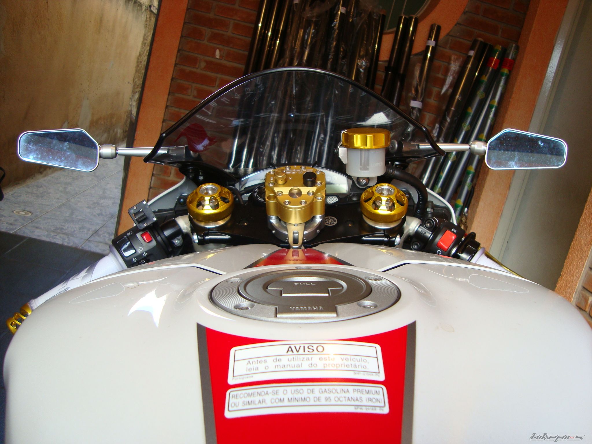 2008 YAMAHA YZF R1 | Picture 1946270 motorcycle photo