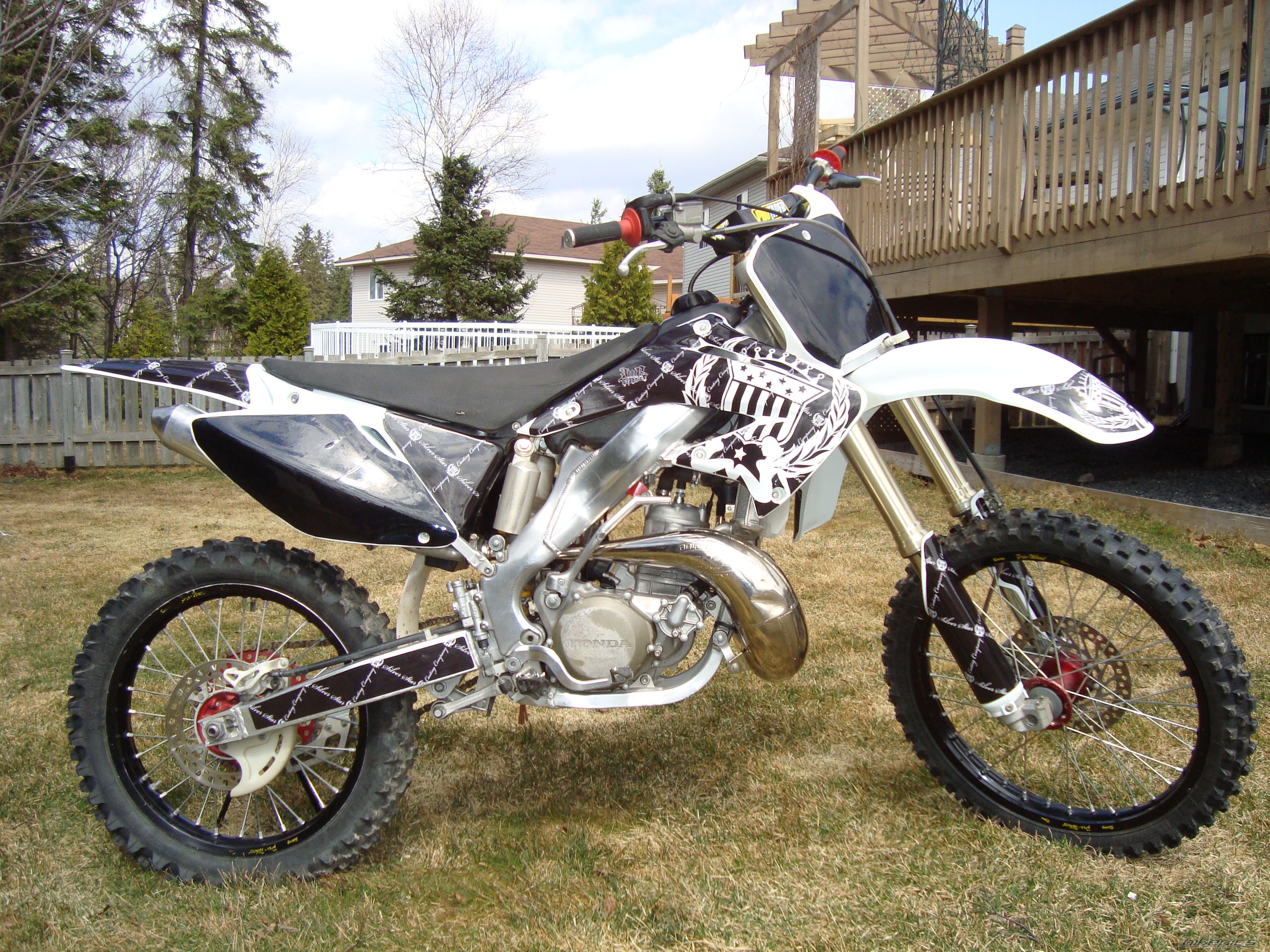2003 HONDA CR 250 | Picture 1946288 motorcycle photo