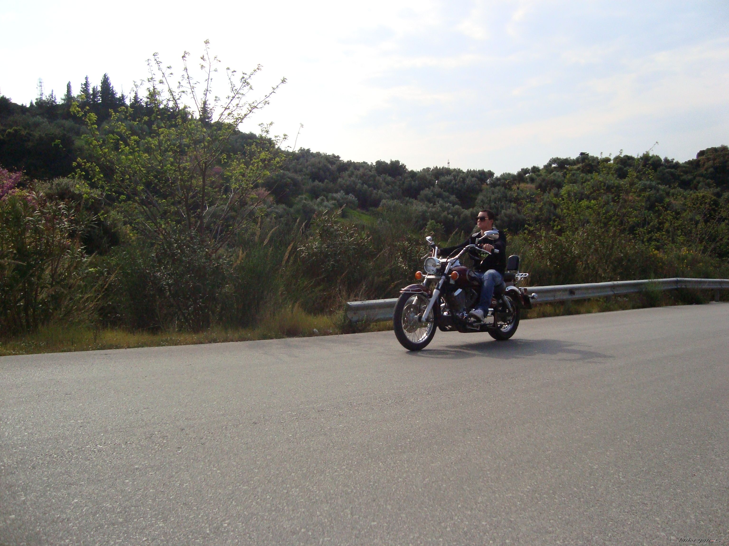 2000 YAMAHA XVS 250 DRAGSTAR | Picture 1947898 motorcycle photo