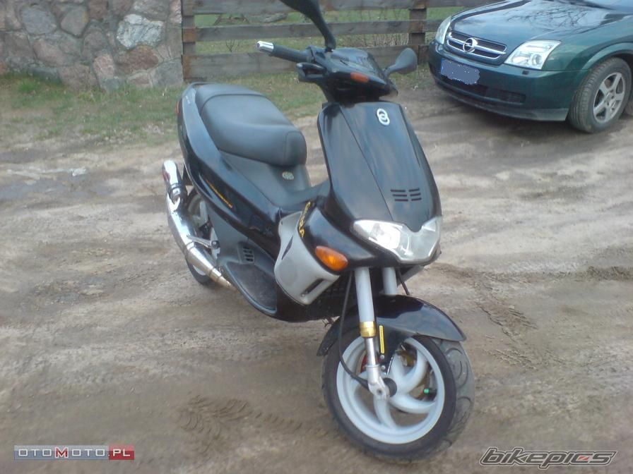 2002 GILERA RUNNER 180 FXR | Picture 1948664 motorcycle photo