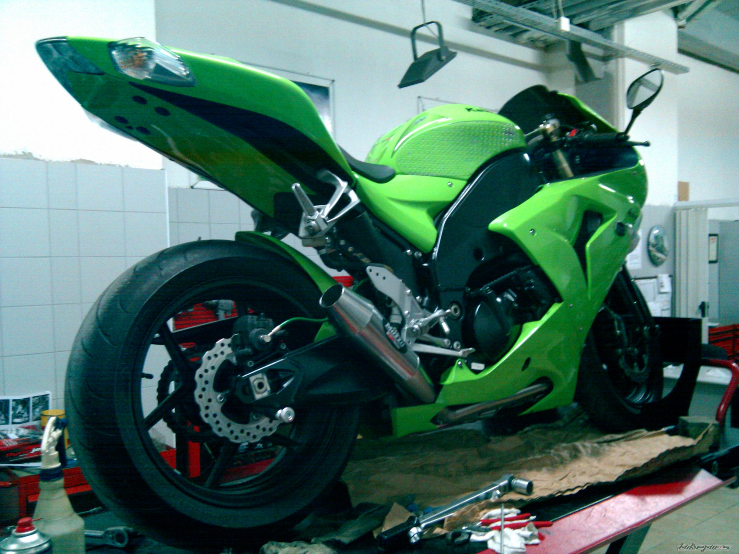 2007 KAWASAKI ZX 10R | Picture 1948917 motorcycle photo