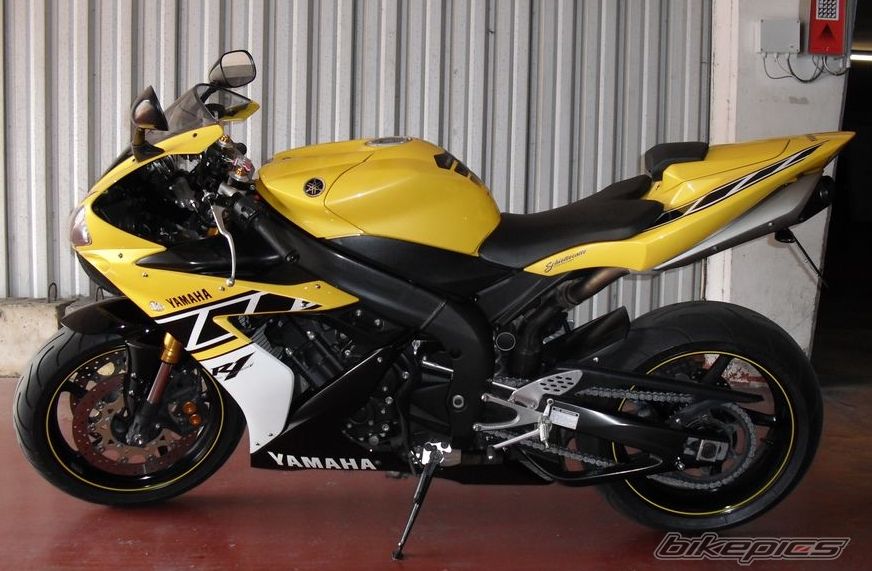 2006 YAMAHA YZF R1 | Picture 1948933 motorcycle photo