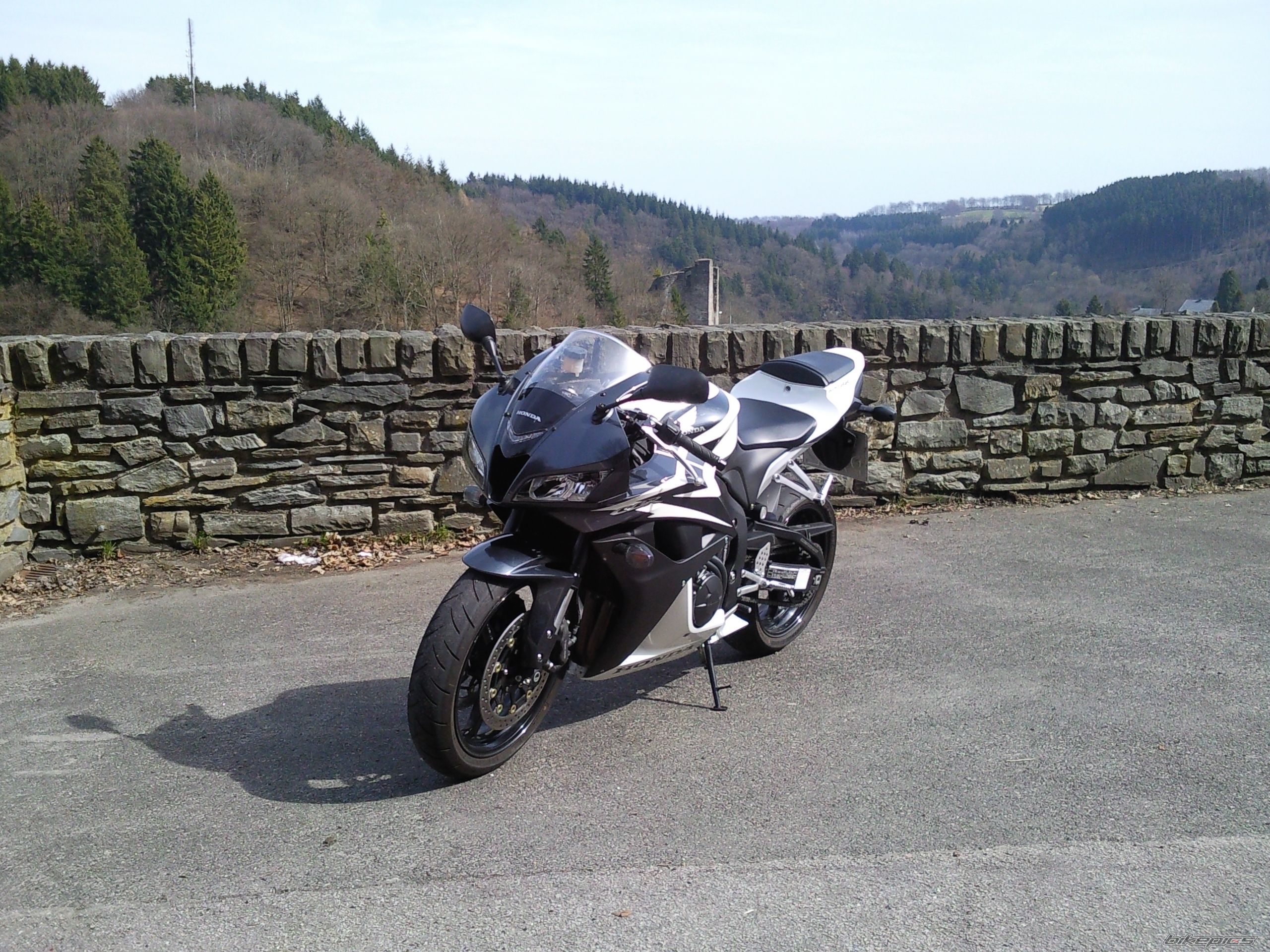 2007 HONDA CBR 600 RR | Picture 1949127 motorcycle photo