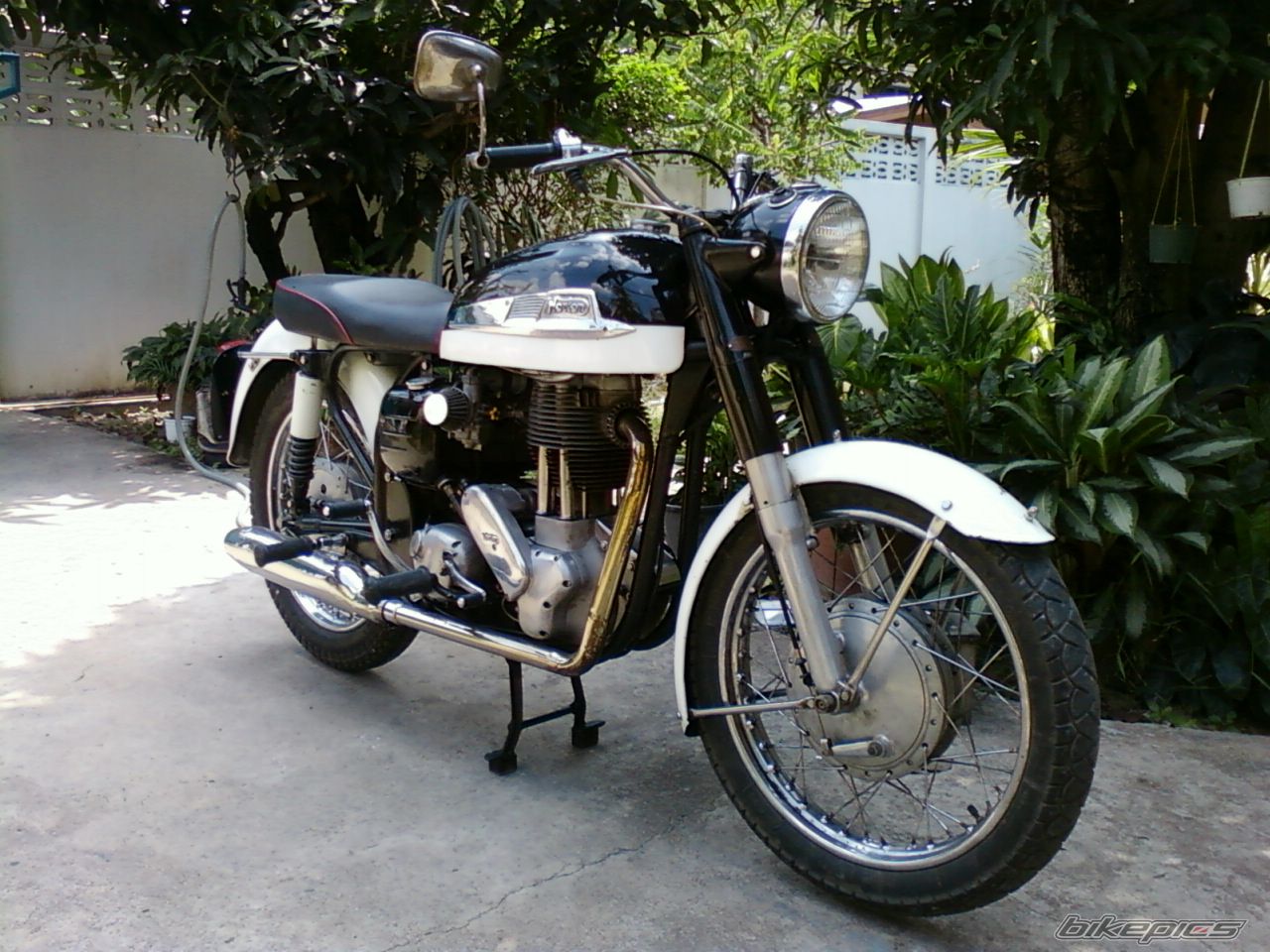 1960 NORTON MODEL 50 WIDELINE FEATHERBED 350CC | Picture 1951112 motorcycle photo
