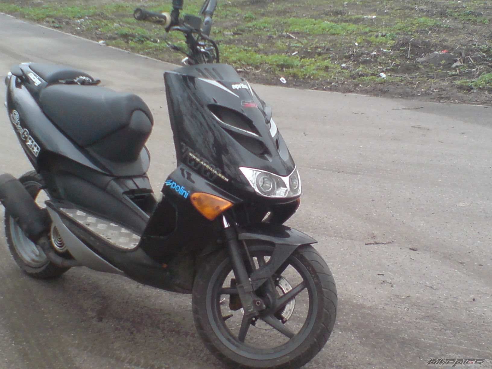 1999 APRILIA SR WWW 50 | Picture 1951350 motorcycle photo
