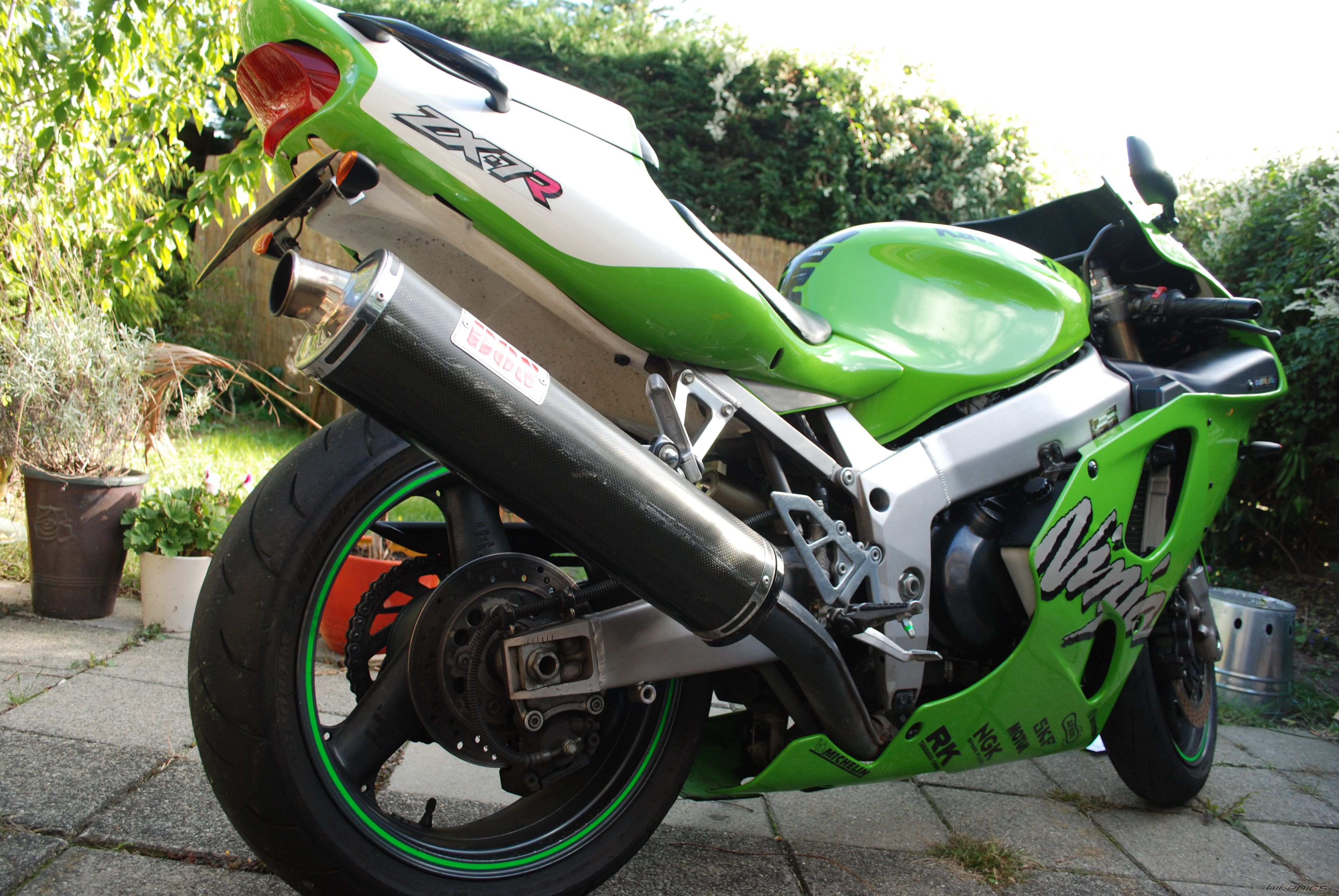 1998 KAWASAKI ZX 7R | Picture 1951913 motorcycle photo