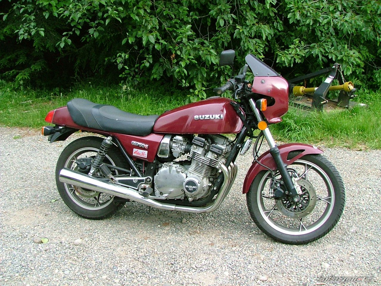 1982 SUZUKI GS 750 | Picture 1953106 motorcycle photo