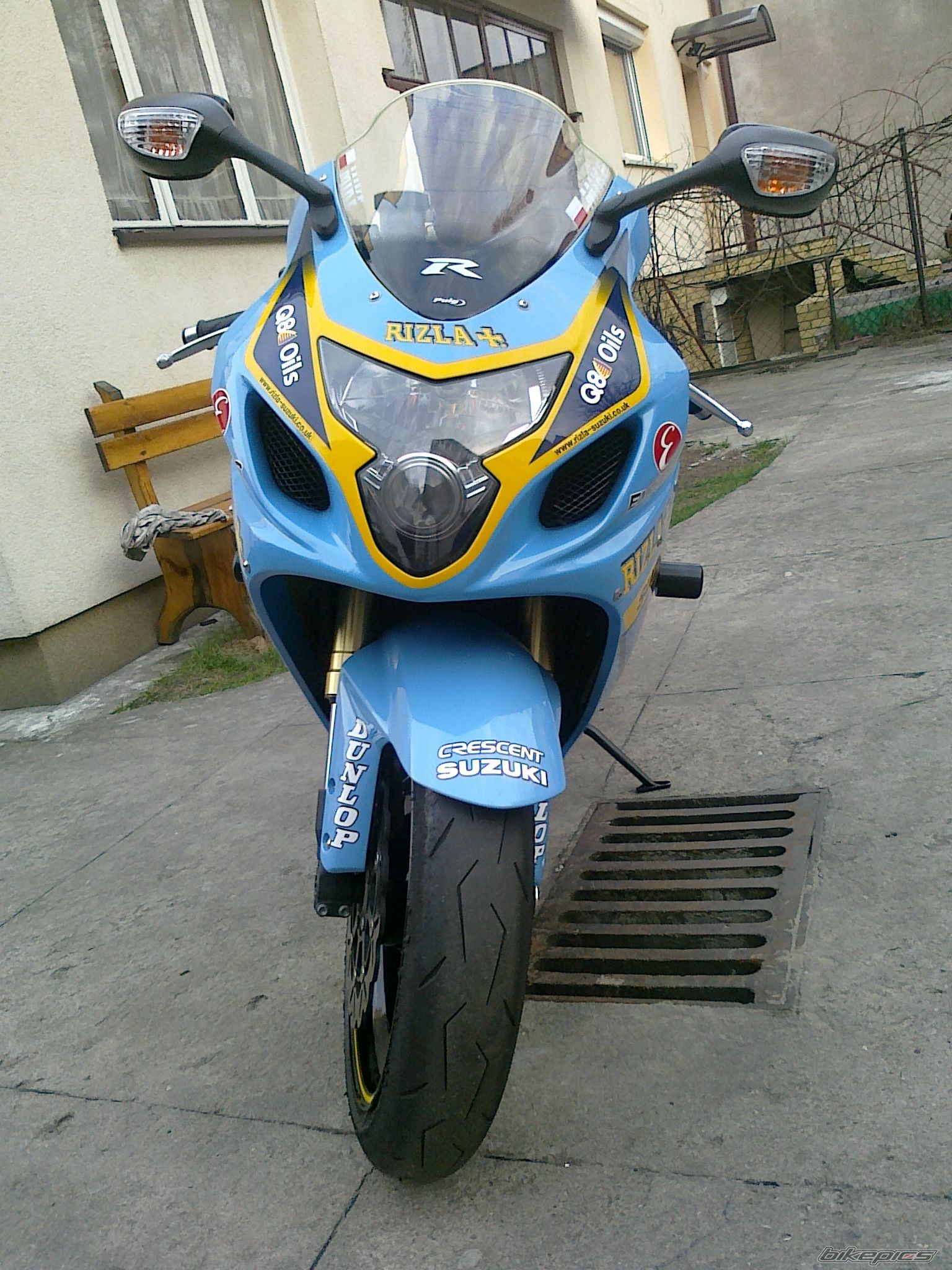 2004 SUZUKI GSX R 600 | Picture 1953617 motorcycle photo