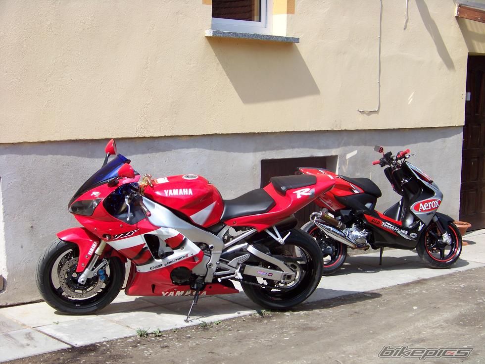 2004 YAMAHA AEROX 50 | Picture 1954141 motorcycle photo