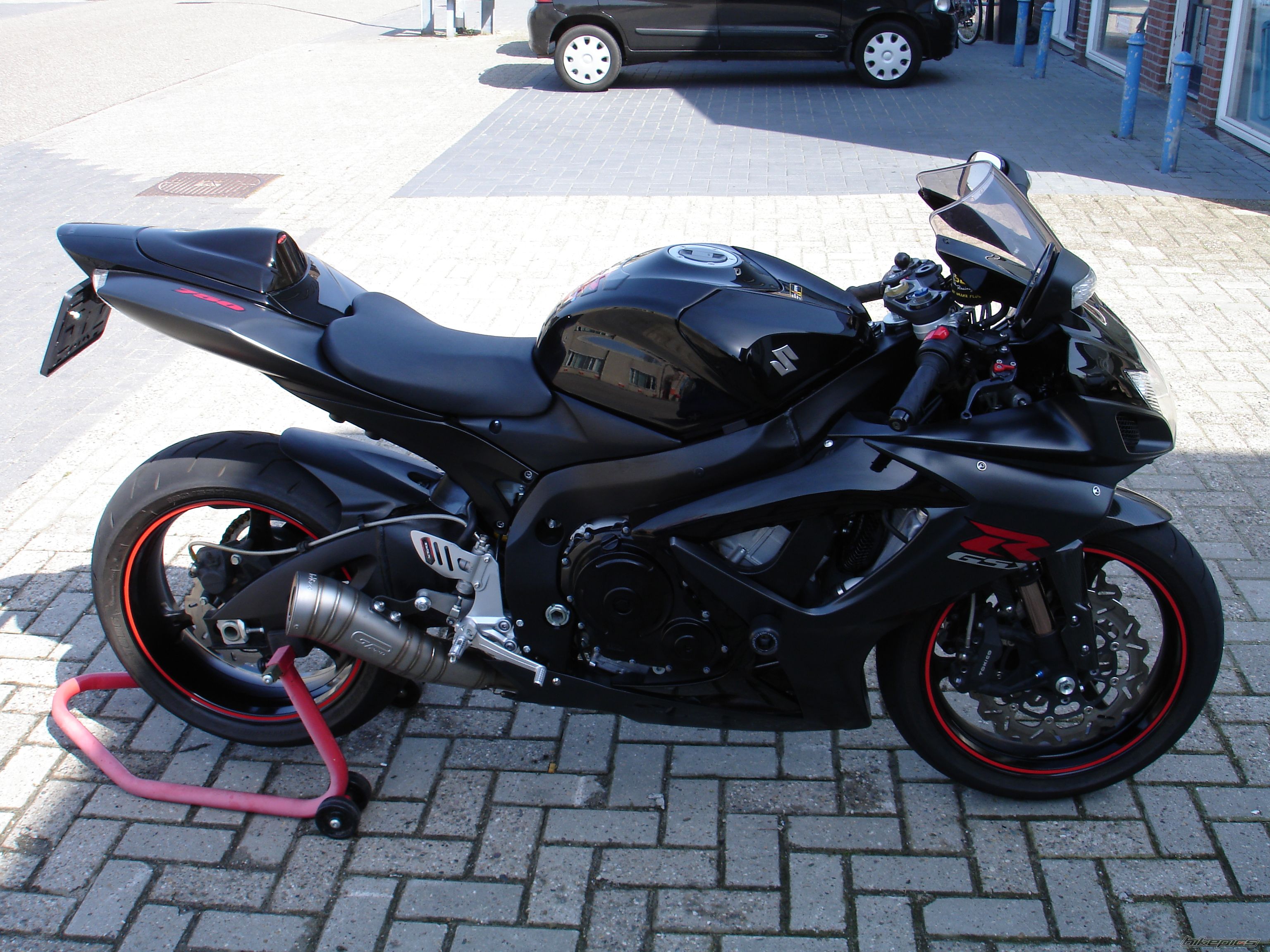 2006 SUZUKI GSX R 750 | Picture 1954373 motorcycle photo