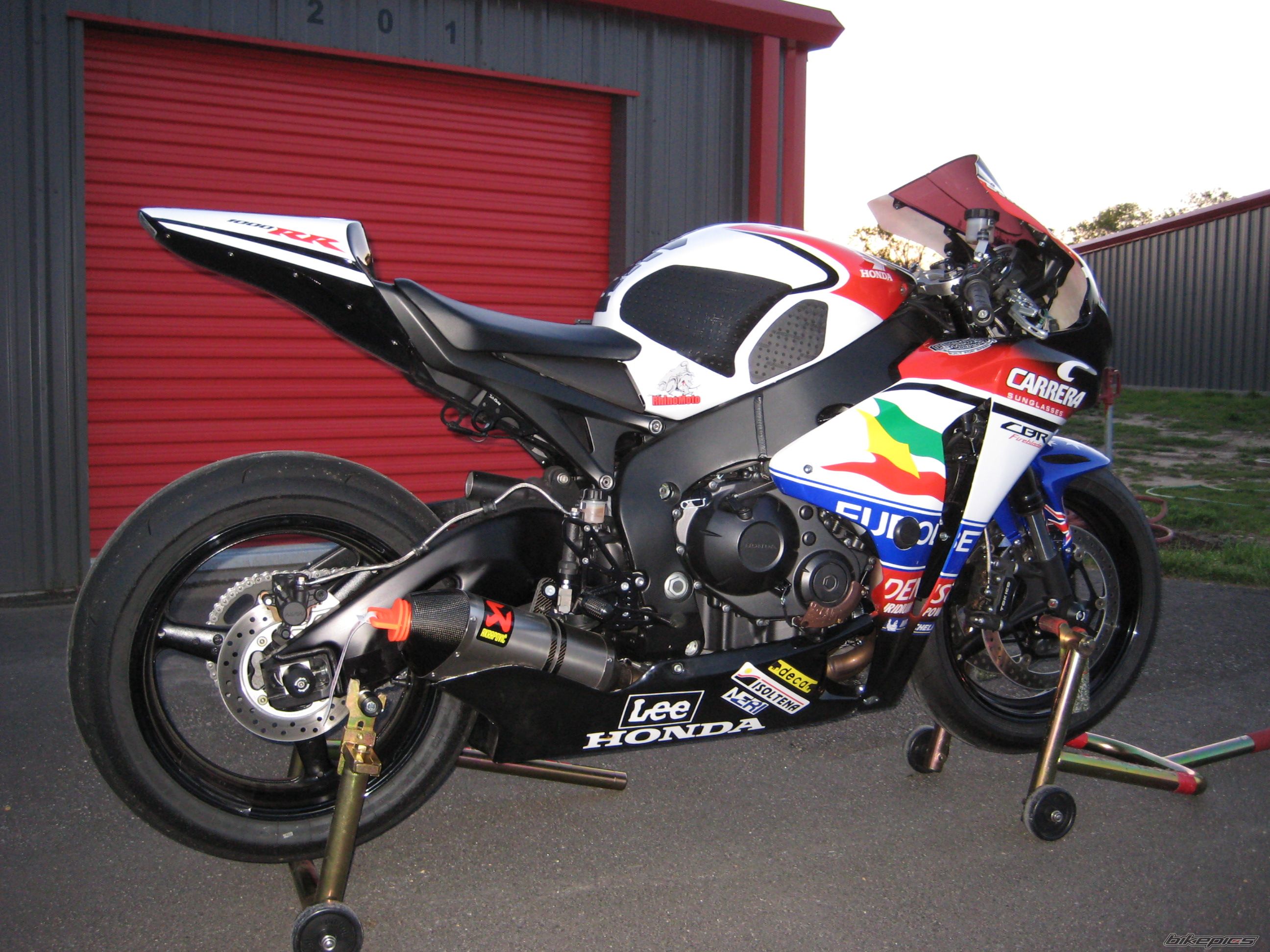 2008 HONDA CBR 1000  RR | Picture 1955215 motorcycle photo