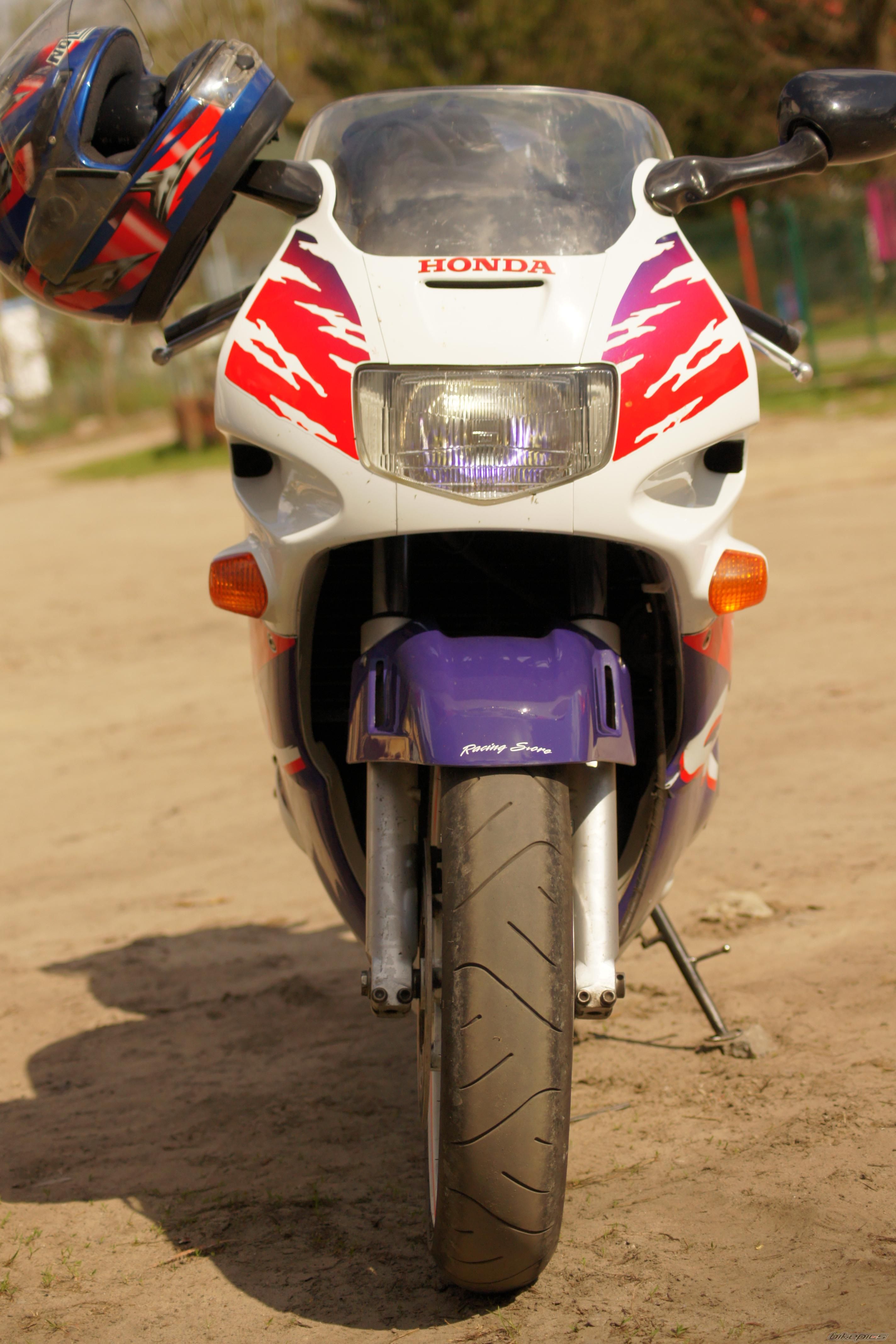 1993 HONDA CBR 600 | Picture 1957296 motorcycle photo