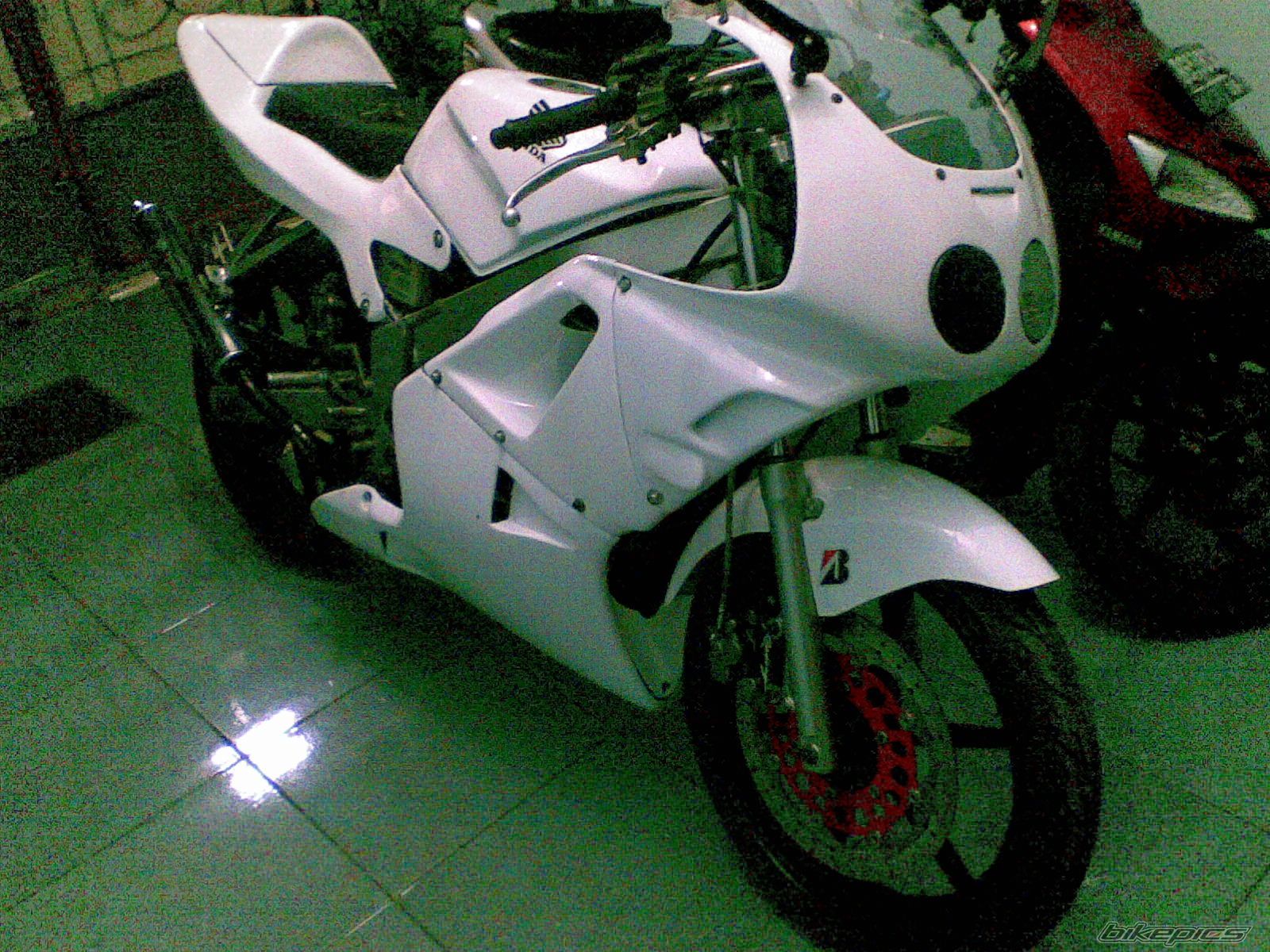 2010 HONDA NSR 150 | Picture 1957417 motorcycle photo