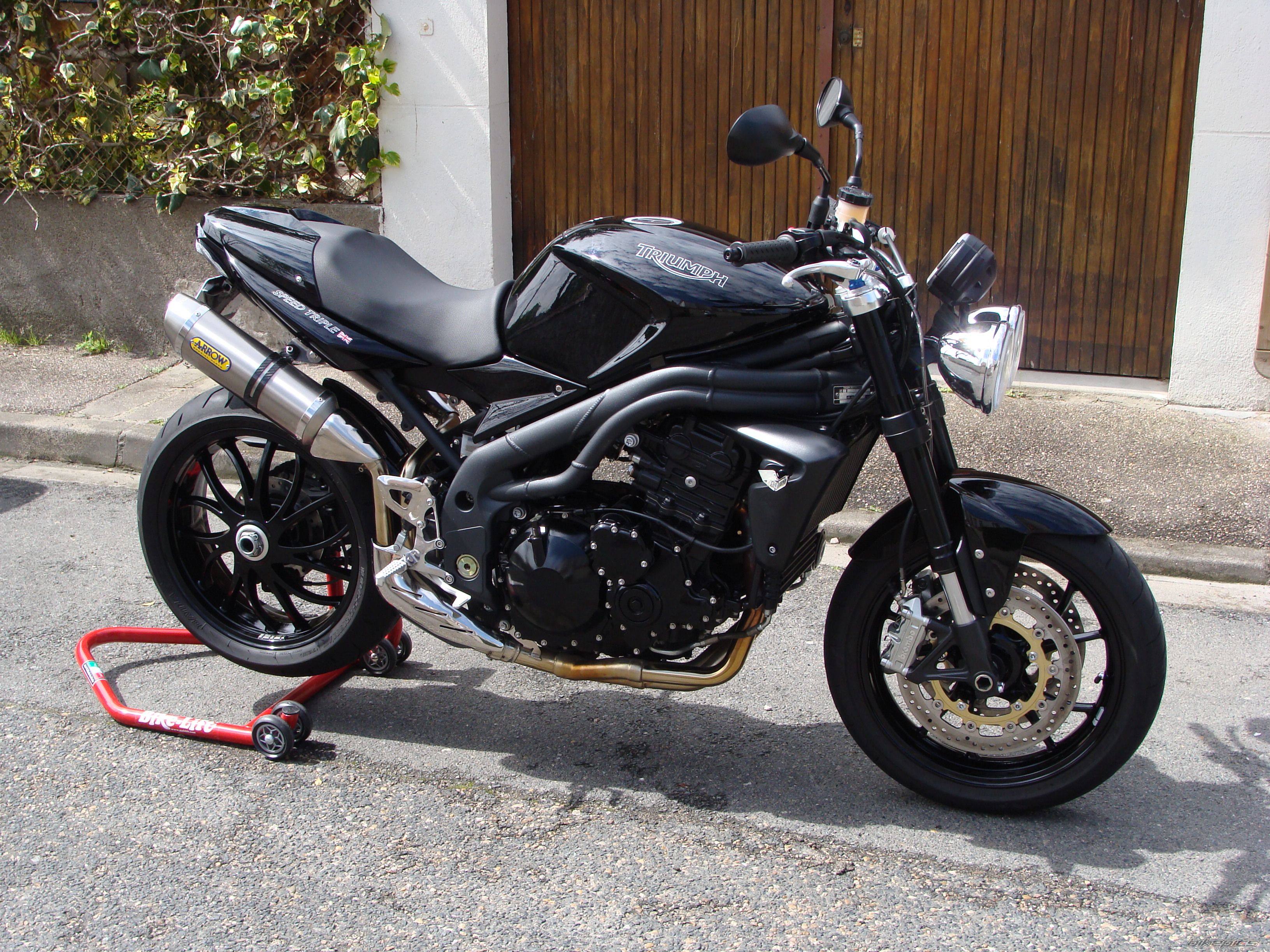 2008 TRIUMPH SPEED TRIPLE | Picture 1959837 motorcycle photo