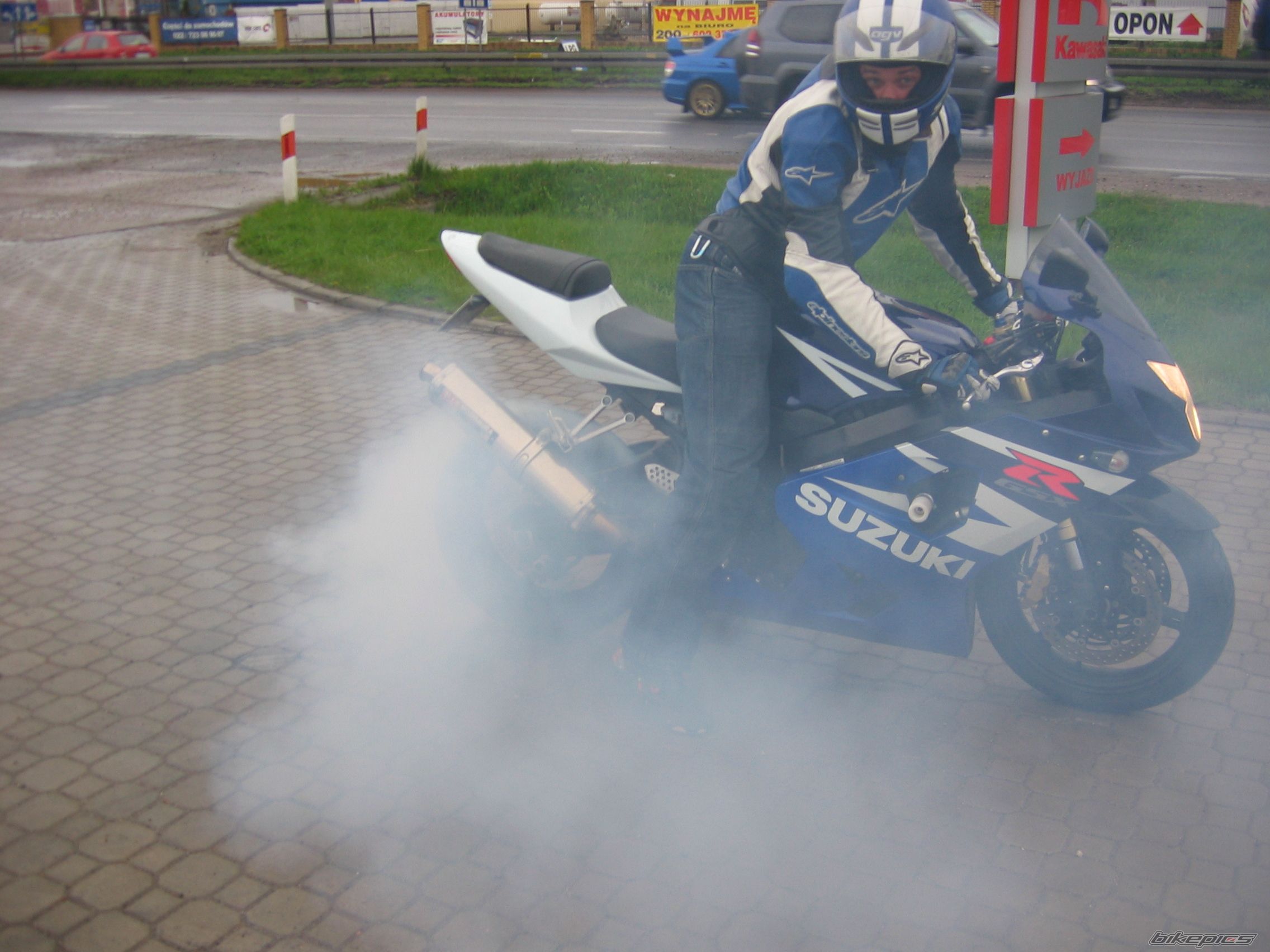 2004 SUZUKI GSX R 600 | Picture 1962002 motorcycle photo