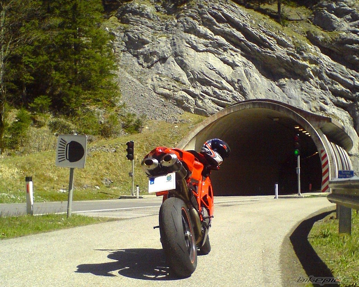 2008 DUCATI 848 | Picture 1963733 motorcycle photo