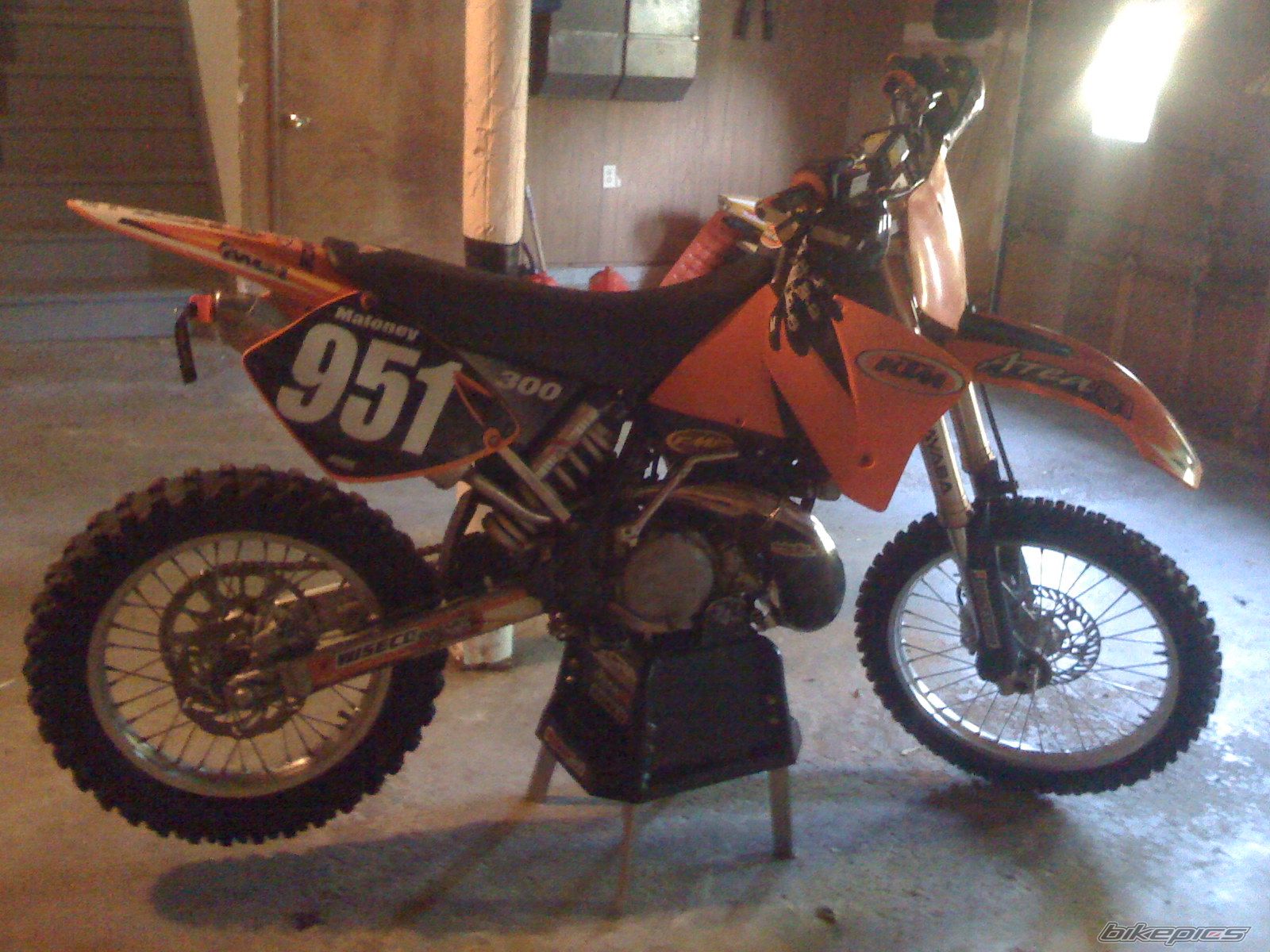 2001 KTM 300 EXC | Picture 1963895 motorcycle photo