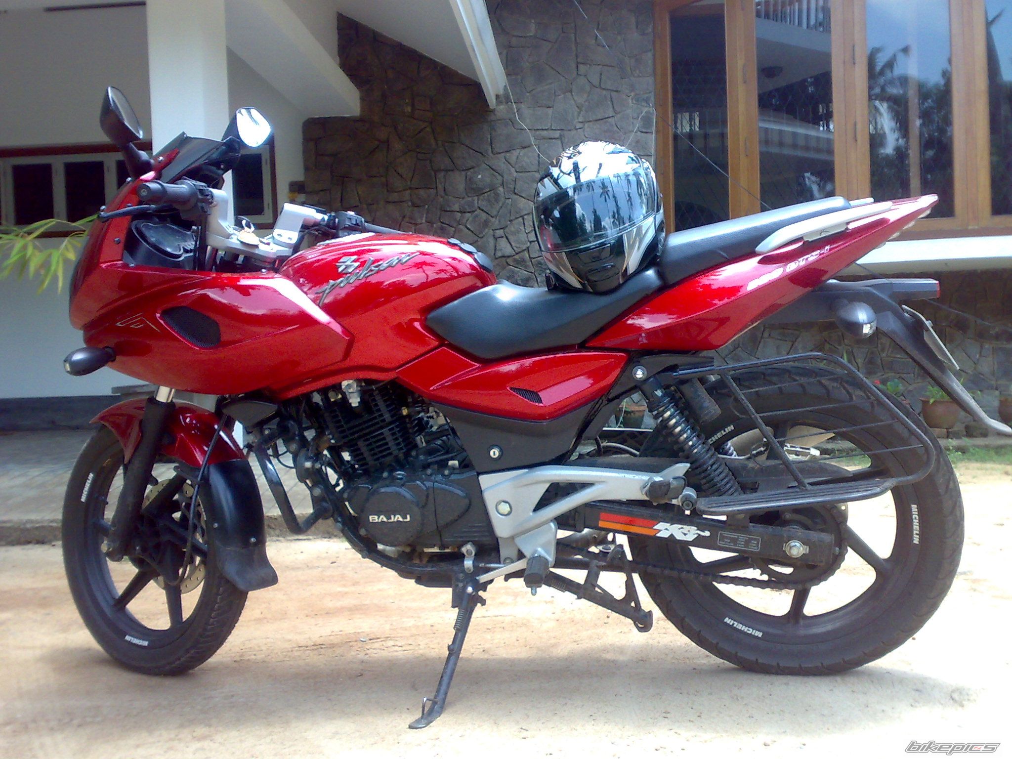 2010 BAJAJ PULSAR 180 | Picture 1964201 motorcycle photo