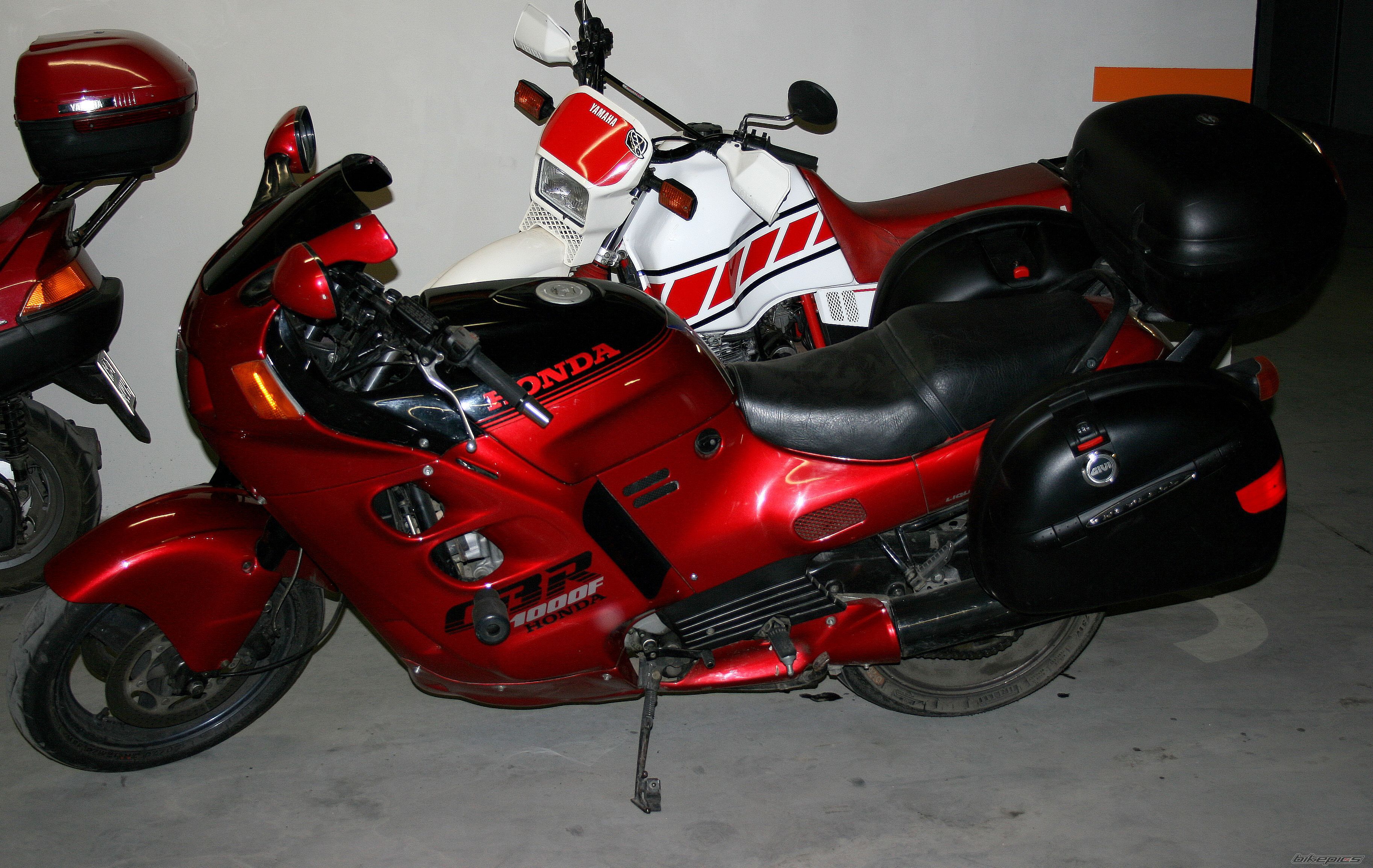 1988 HONDA CBR 1000 F | Picture 1965353 motorcycle photo