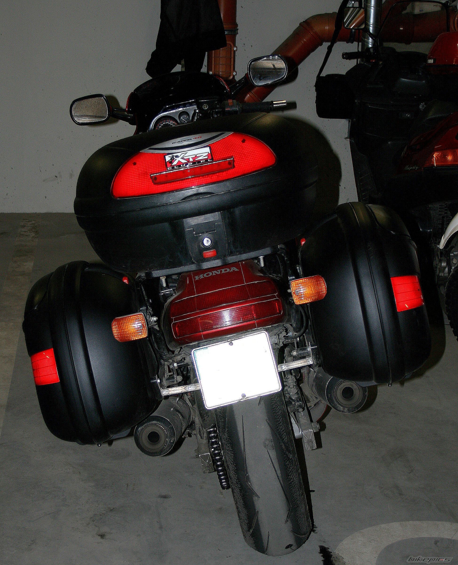 1988 HONDA CBR 1000 F | Picture 1965354 motorcycle photo