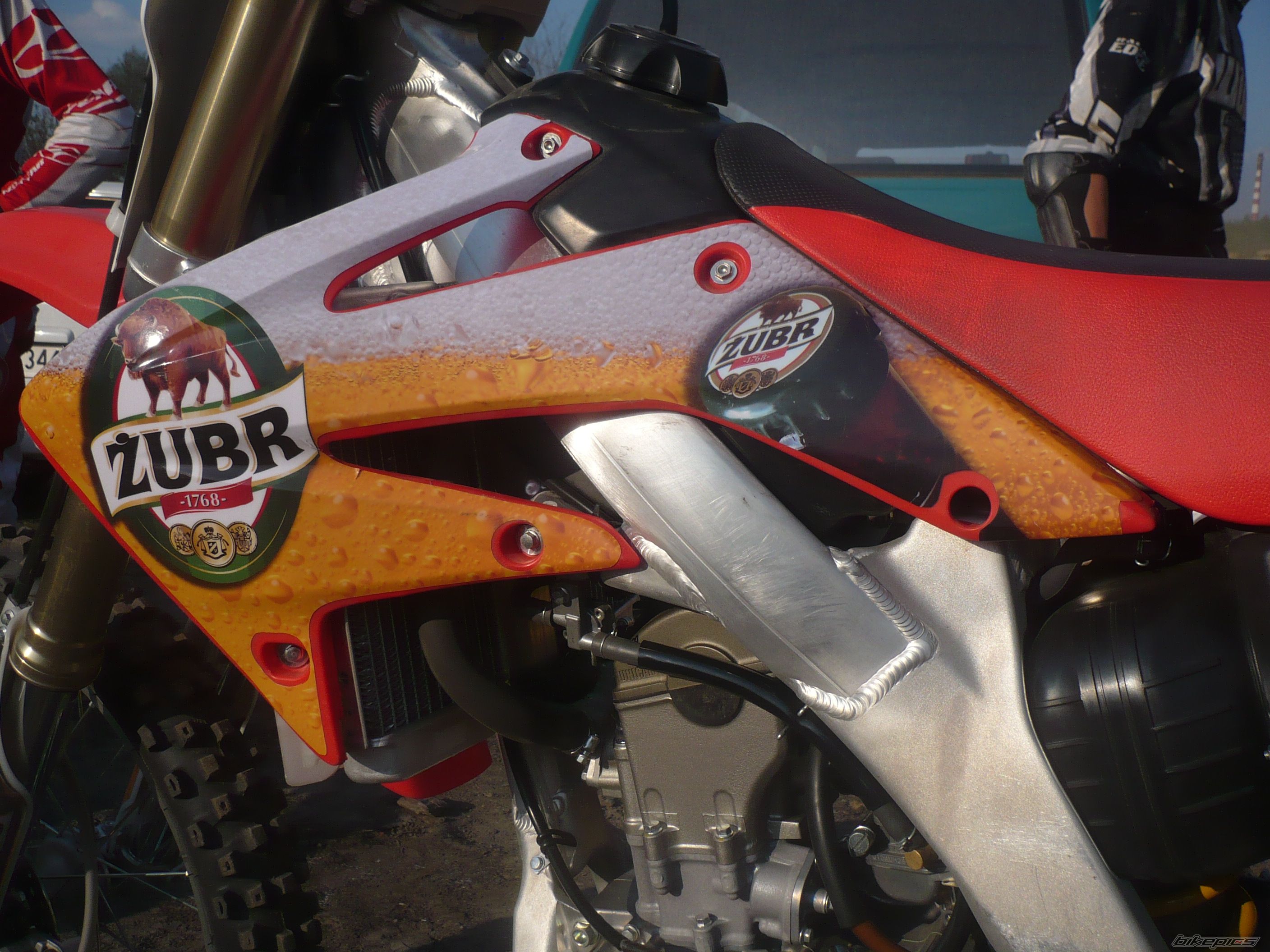 2006 HONDA CRF 250 | Picture 1965424 motorcycle photo