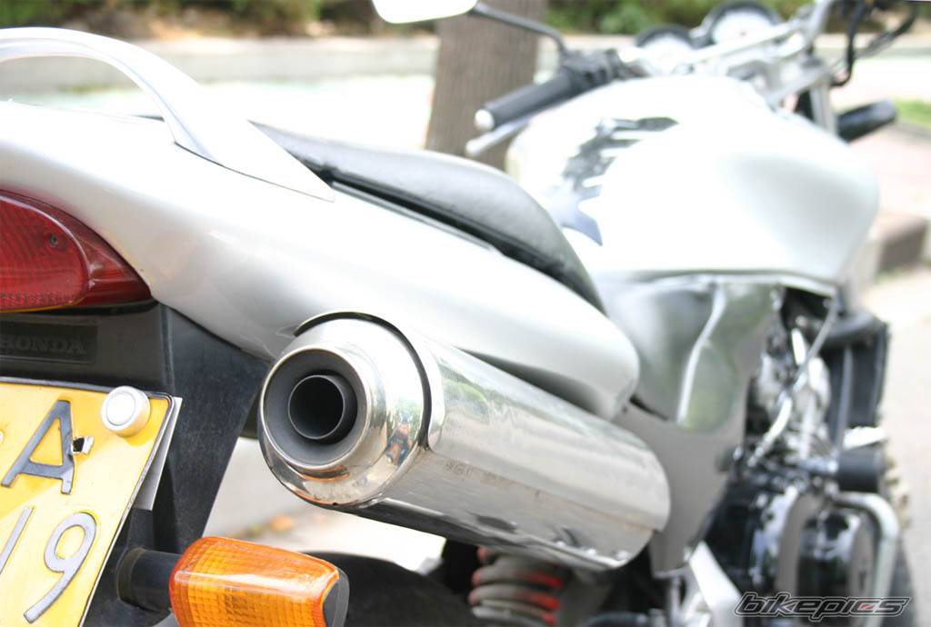 1996 HONDA CB 250 HORNET | Picture 196575 motorcycle photo