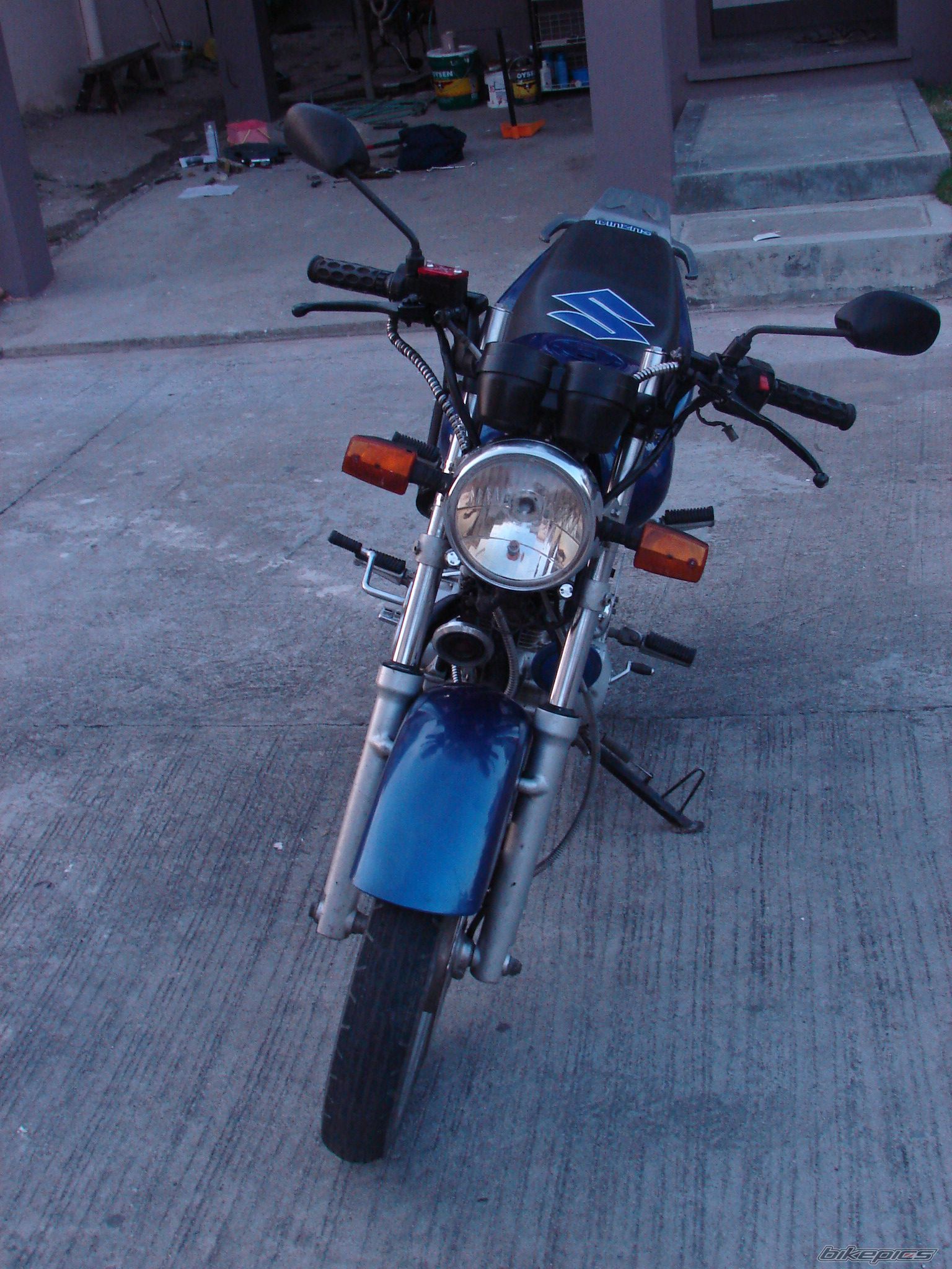 2004 SUZUKI GS 150 | Picture 1967678 motorcycle photo