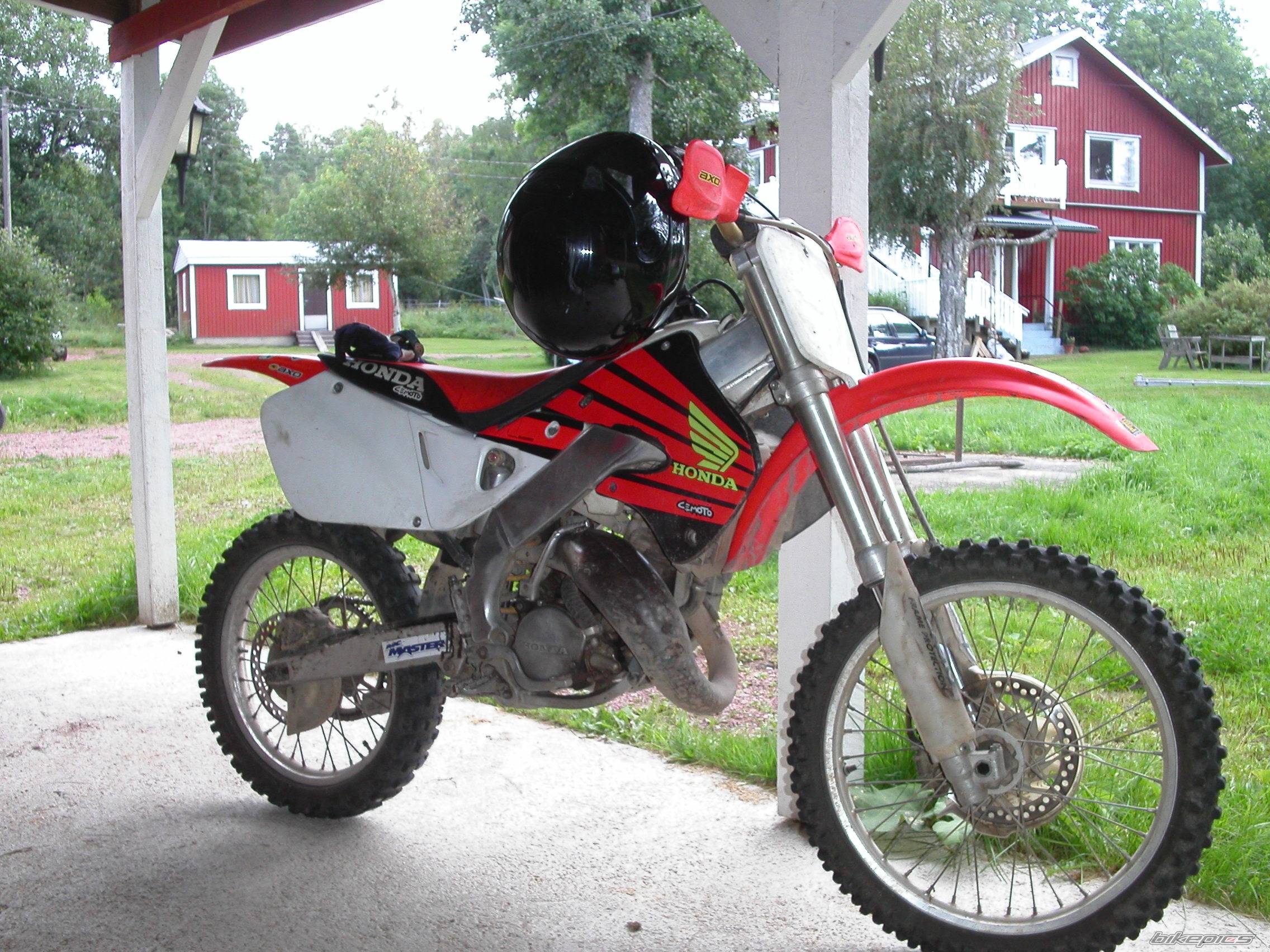 2004 YAMAHA AEROX 50 | Picture 196803 motorcycle photo