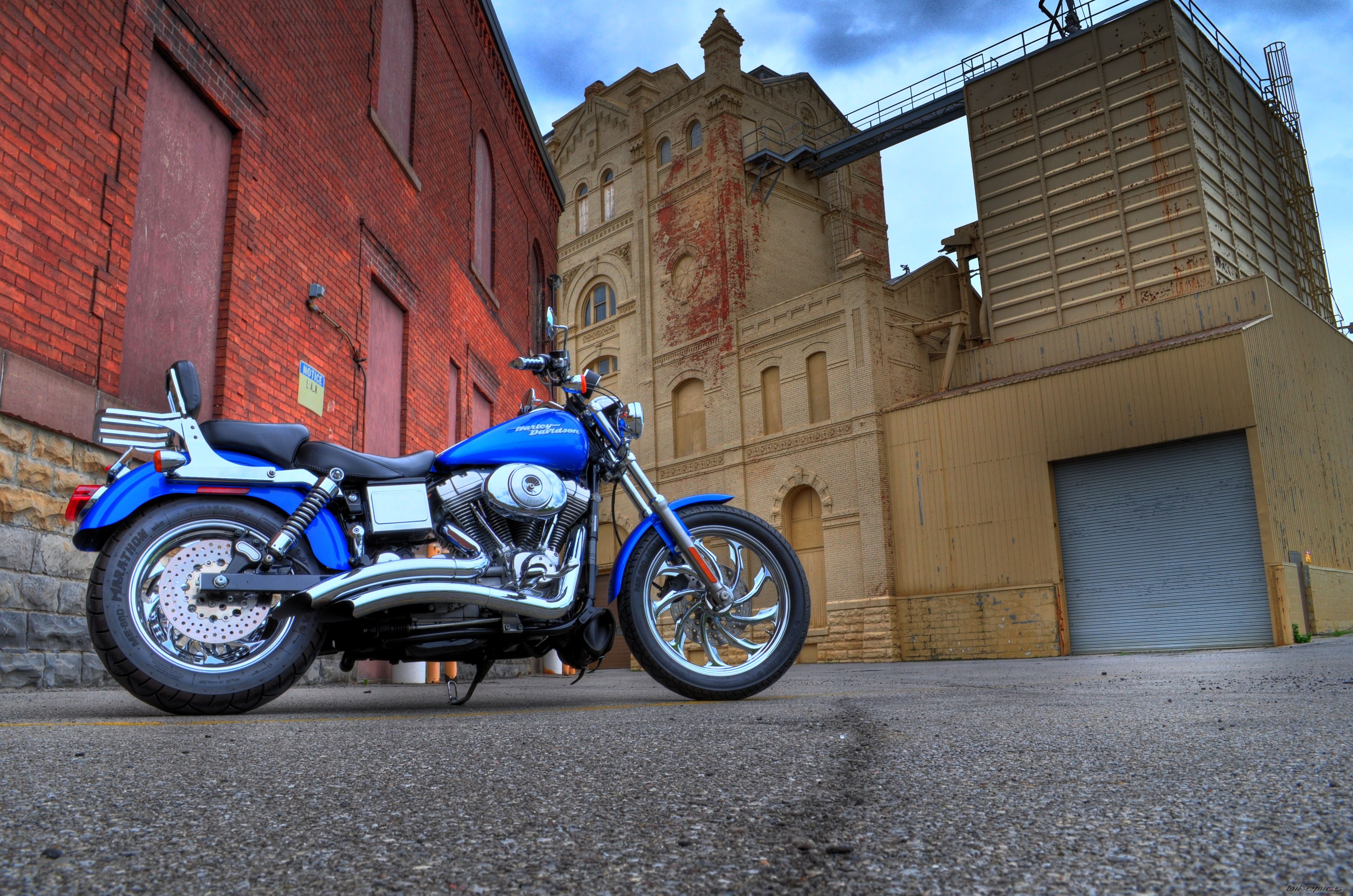 2004 HARLEY DAVIDSON FXD | Picture 1968194 motorcycle photo