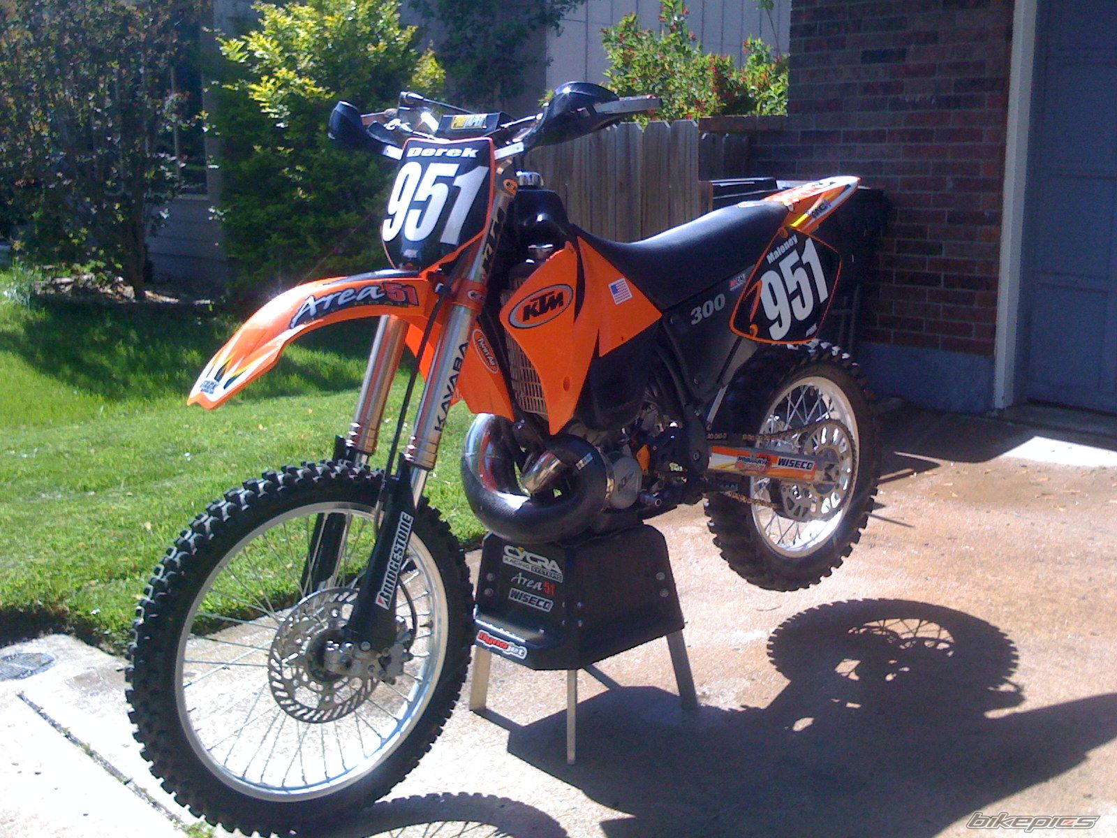 2001 KTM 300 EXC | Picture 1970175 motorcycle photo