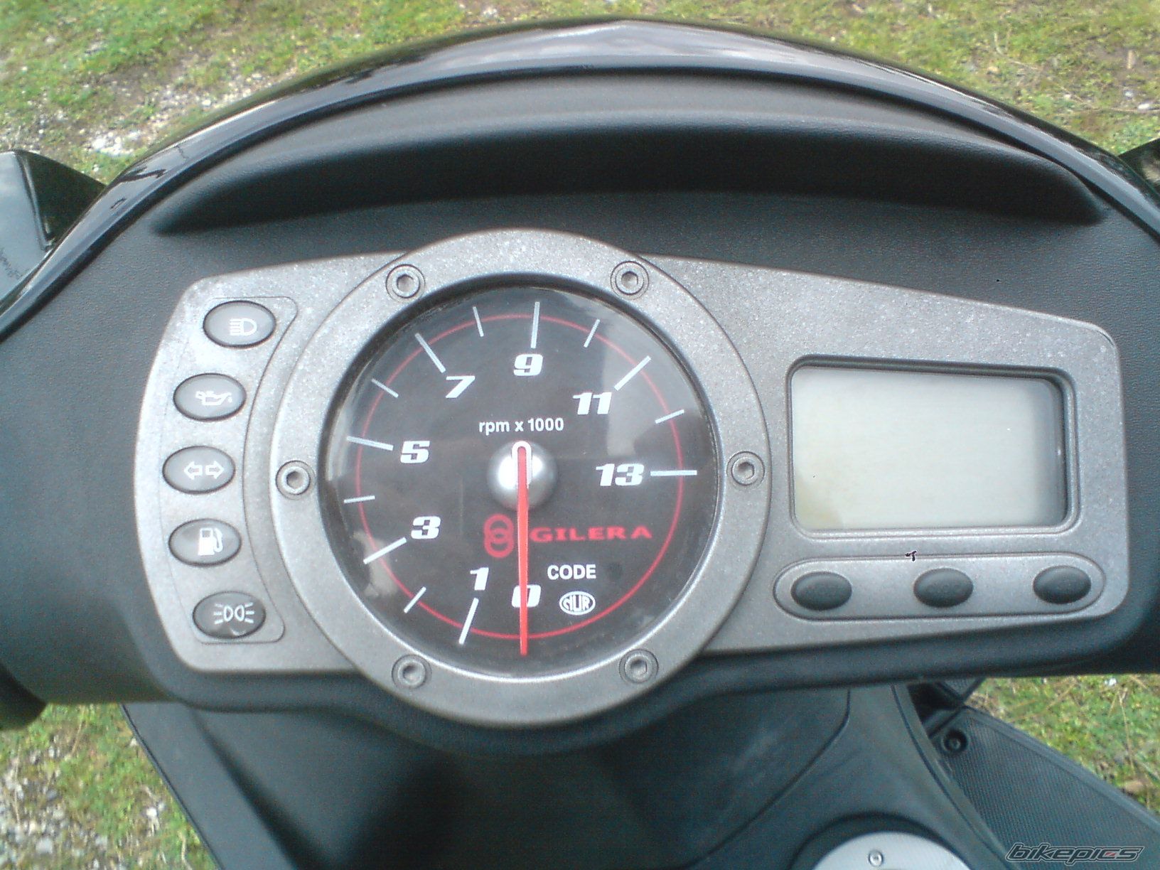 2010 GILERA RUNNER 200 VXR | Picture 1970715 motorcycle photo