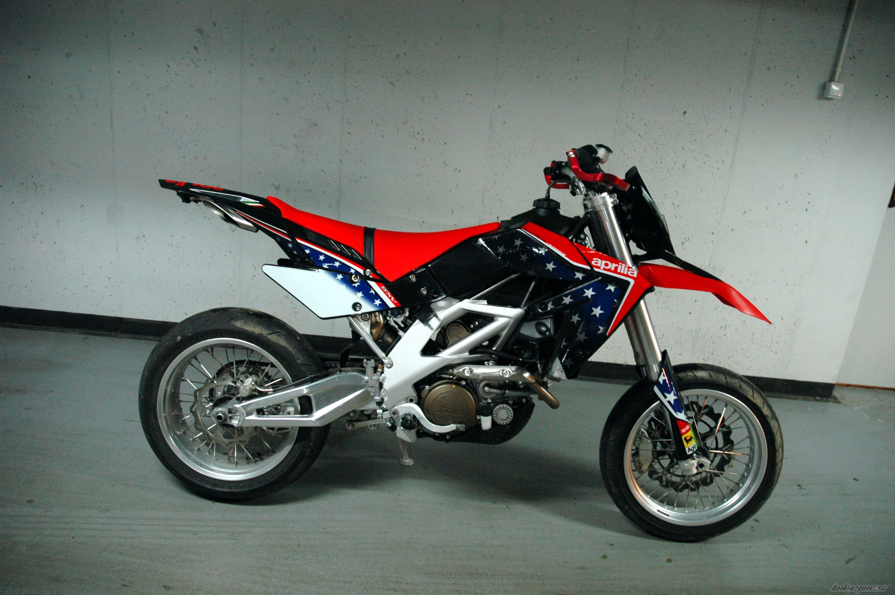 2009 APRILIA SXV 450 | Picture 1972087 motorcycle photo