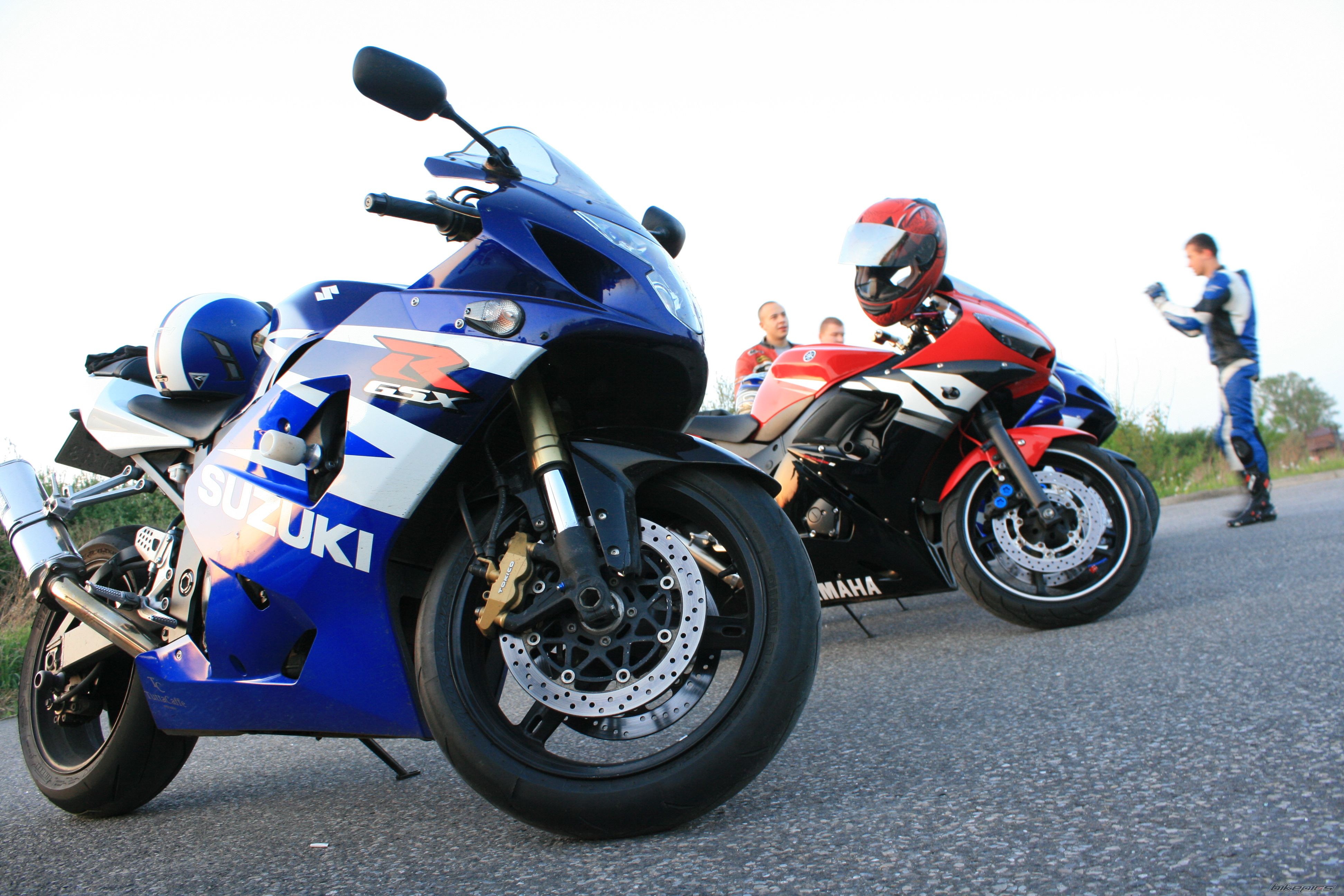 2004 YAMAHA YZF R6 | Picture 1973053 motorcycle photo