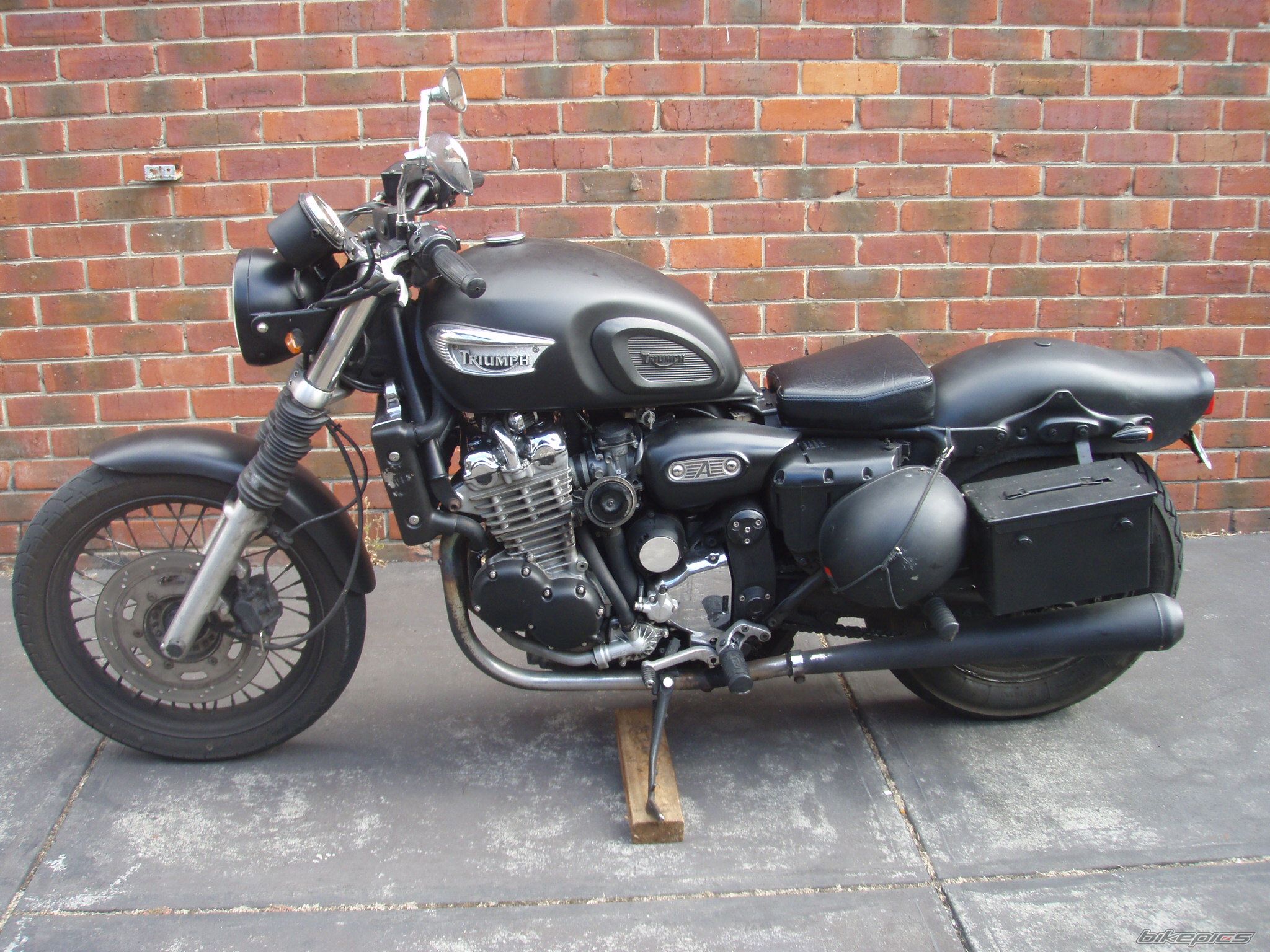 2000 TRIUMPH ADVENTURER | Picture 1974032 motorcycle photo