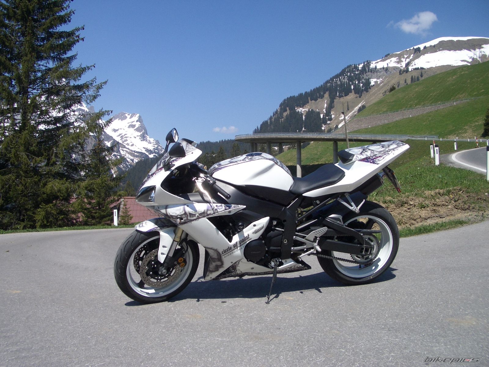 2002 YAMAHA YZF R1 | Picture 1977204 motorcycle photo