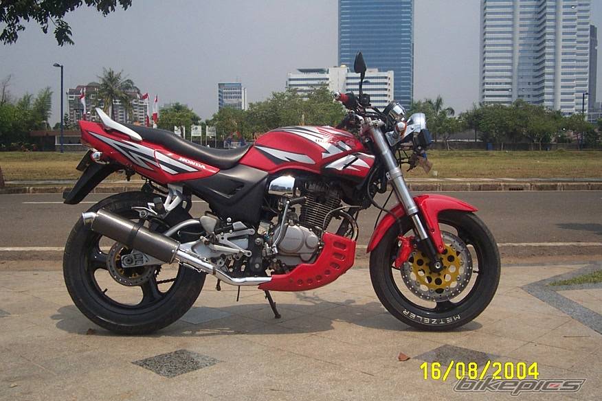 2003 ASTRA HONDA TIGER 2000 | Picture 197738 motorcycle photo
