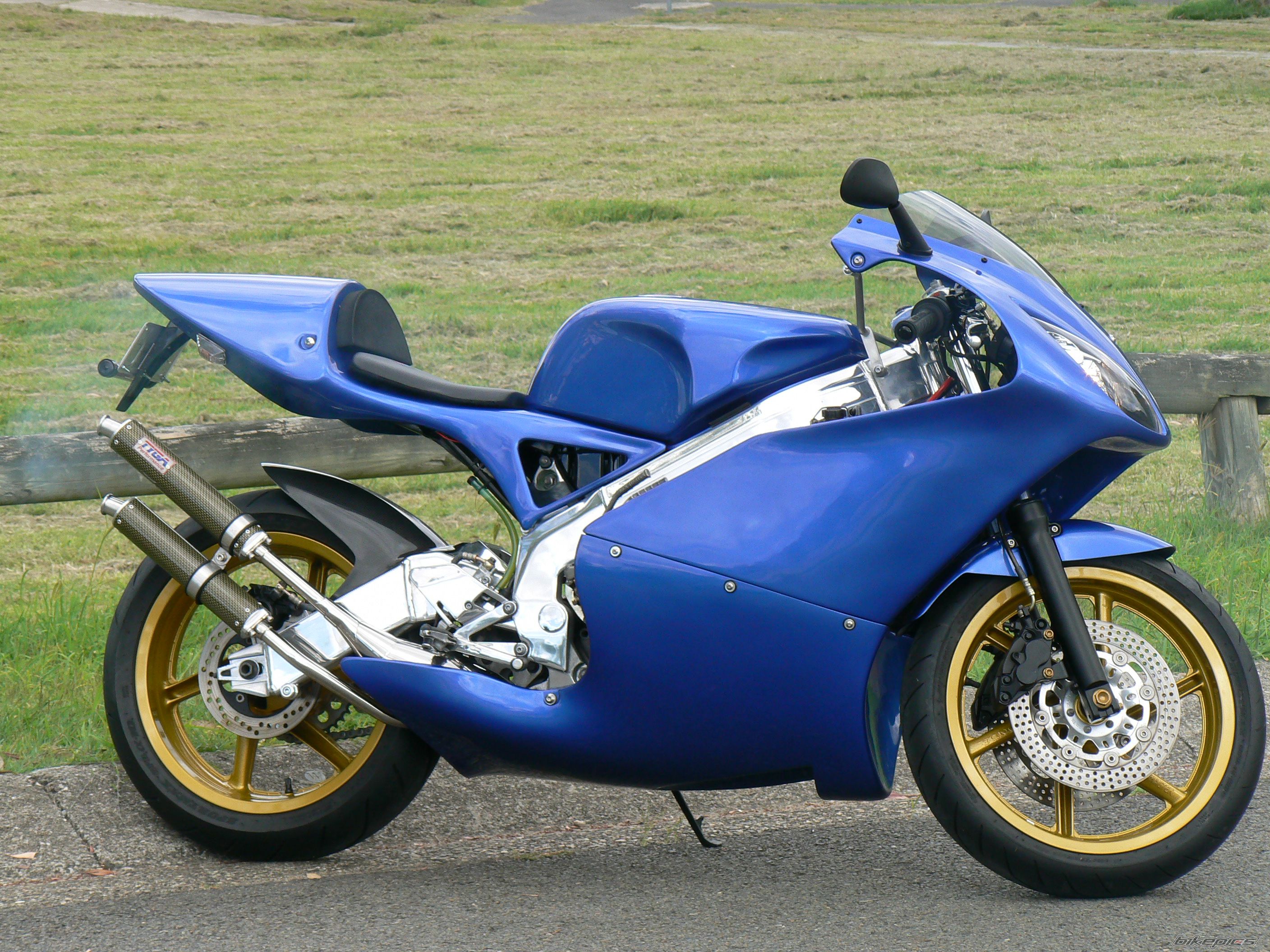 1992 HONDA NSR 250 | Picture 1979574 motorcycle photo