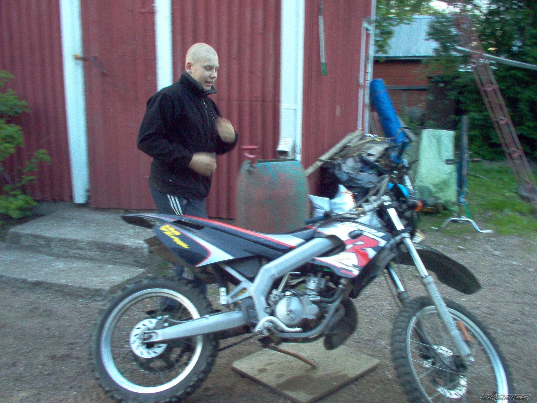 2002 DERBI SENDA X TREME R 50 | Picture 198140 motorcycle photo