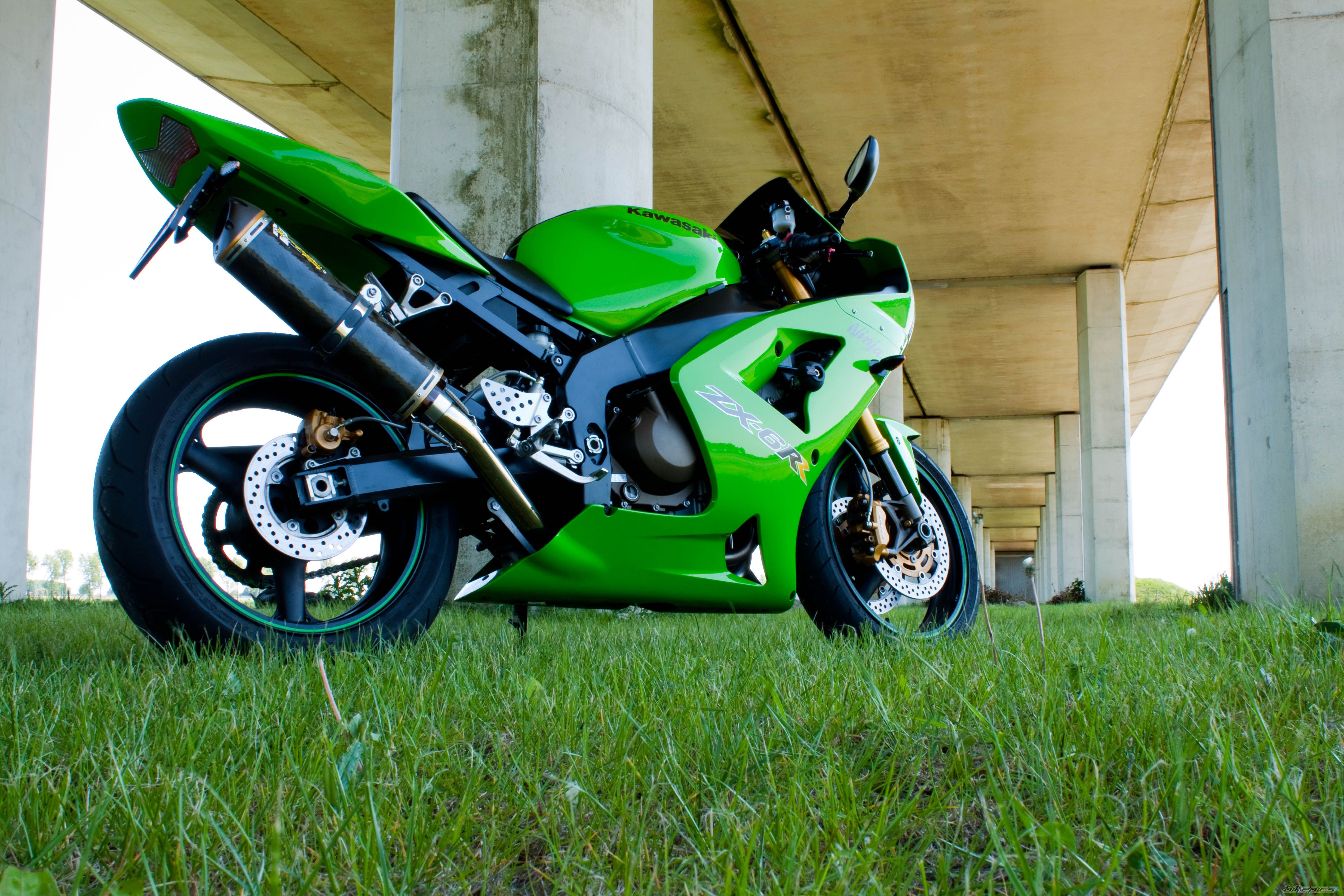 2004 KAWASAKI ZX 6R | Picture 1981492 motorcycle photo