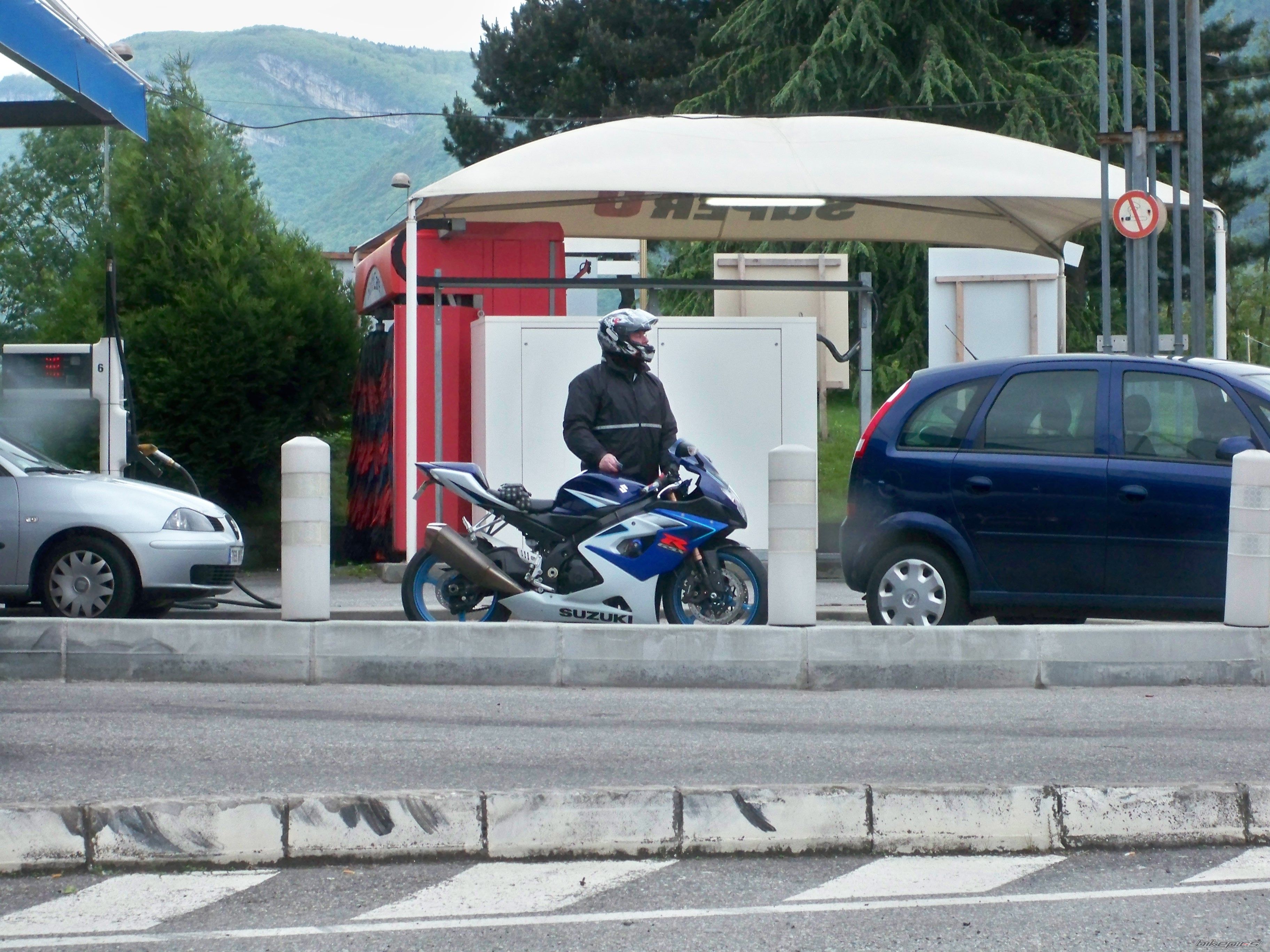 2006 SUZUKI GSX R 1000 | Picture 1982231 motorcycle photo