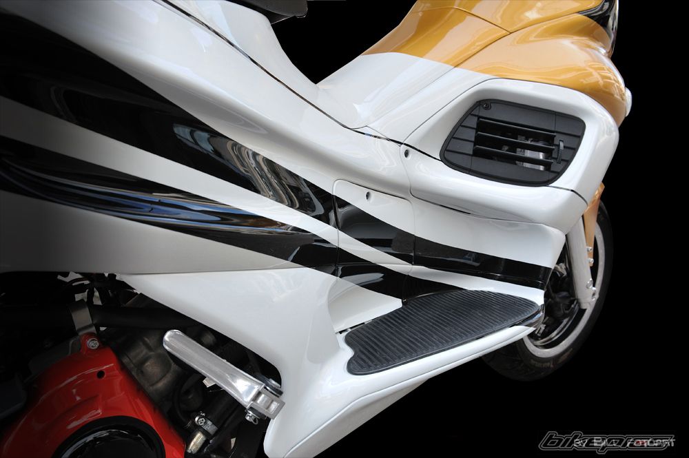 2010 GILERA RUNNER 180 FXR | Picture 1984091 motorcycle photo