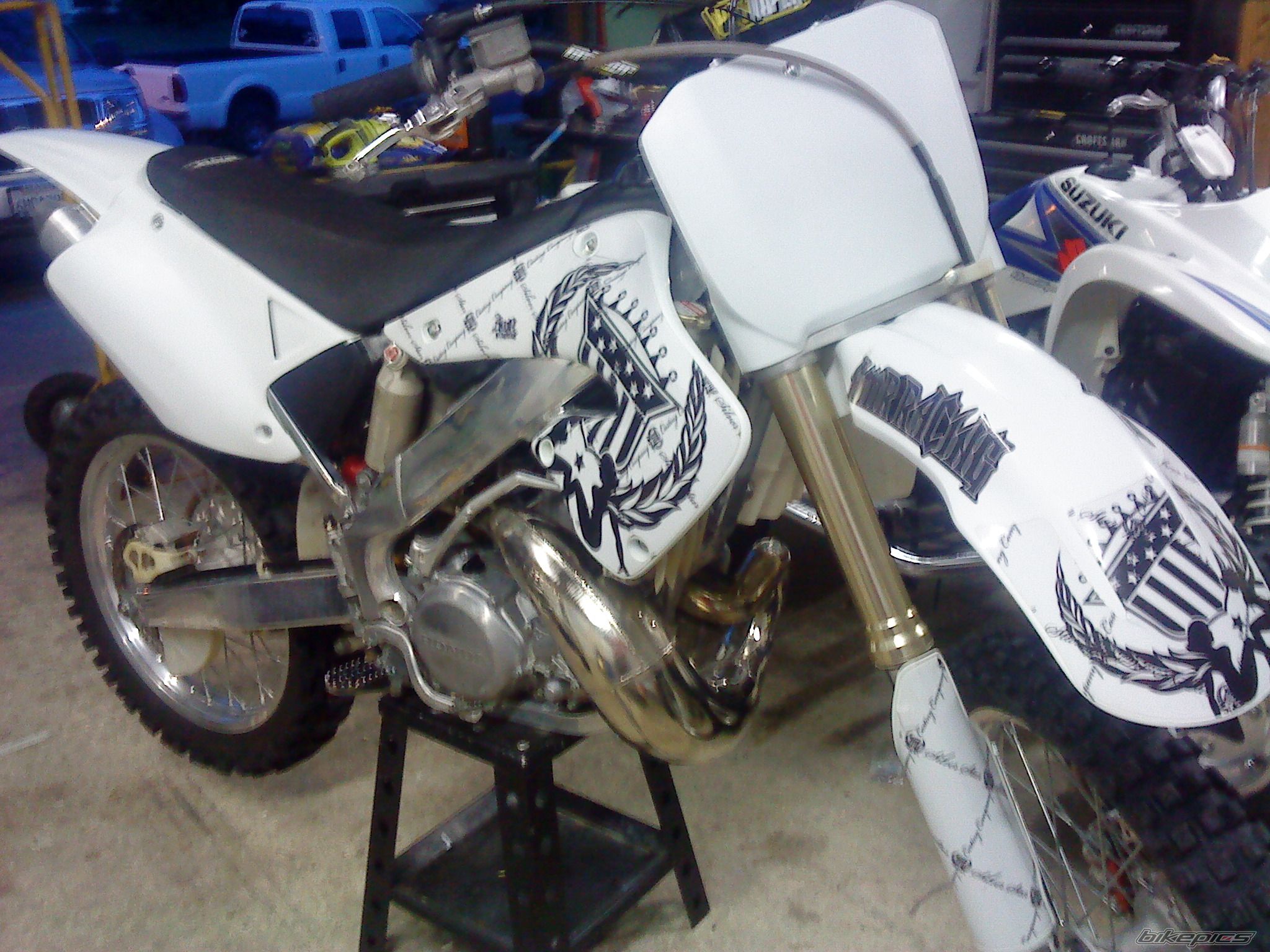 2000 HONDA CR 250 | Picture 1984189 motorcycle photo