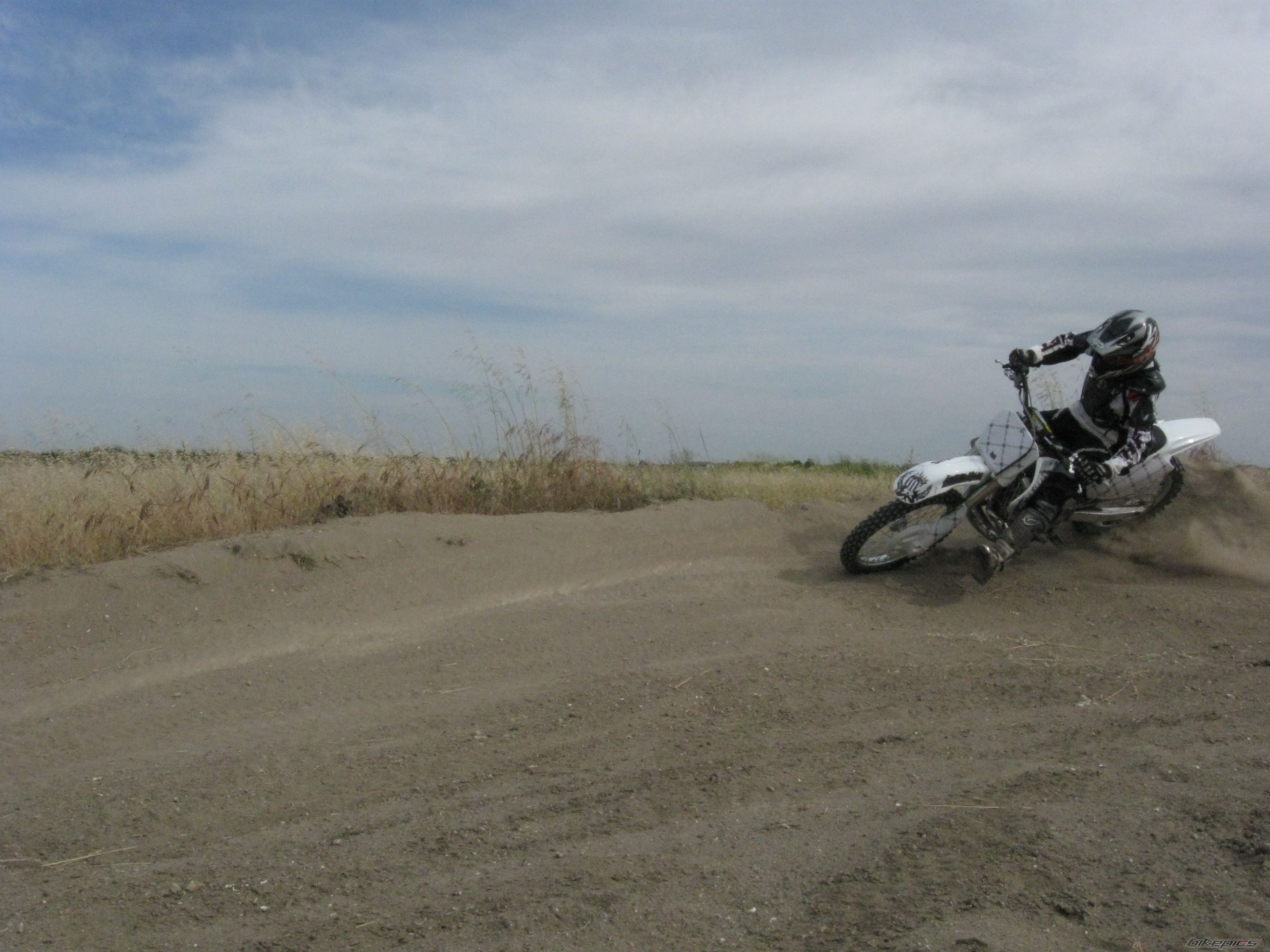 2000 HONDA CR 250 | Picture 1984192 motorcycle photo