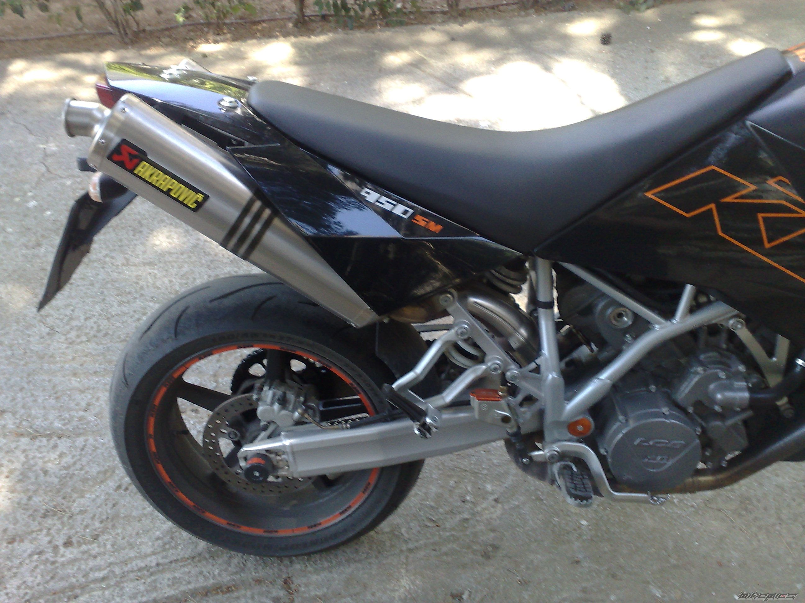 2008 KTM 950 SUPERMOTO | Picture 1984328 motorcycle photo