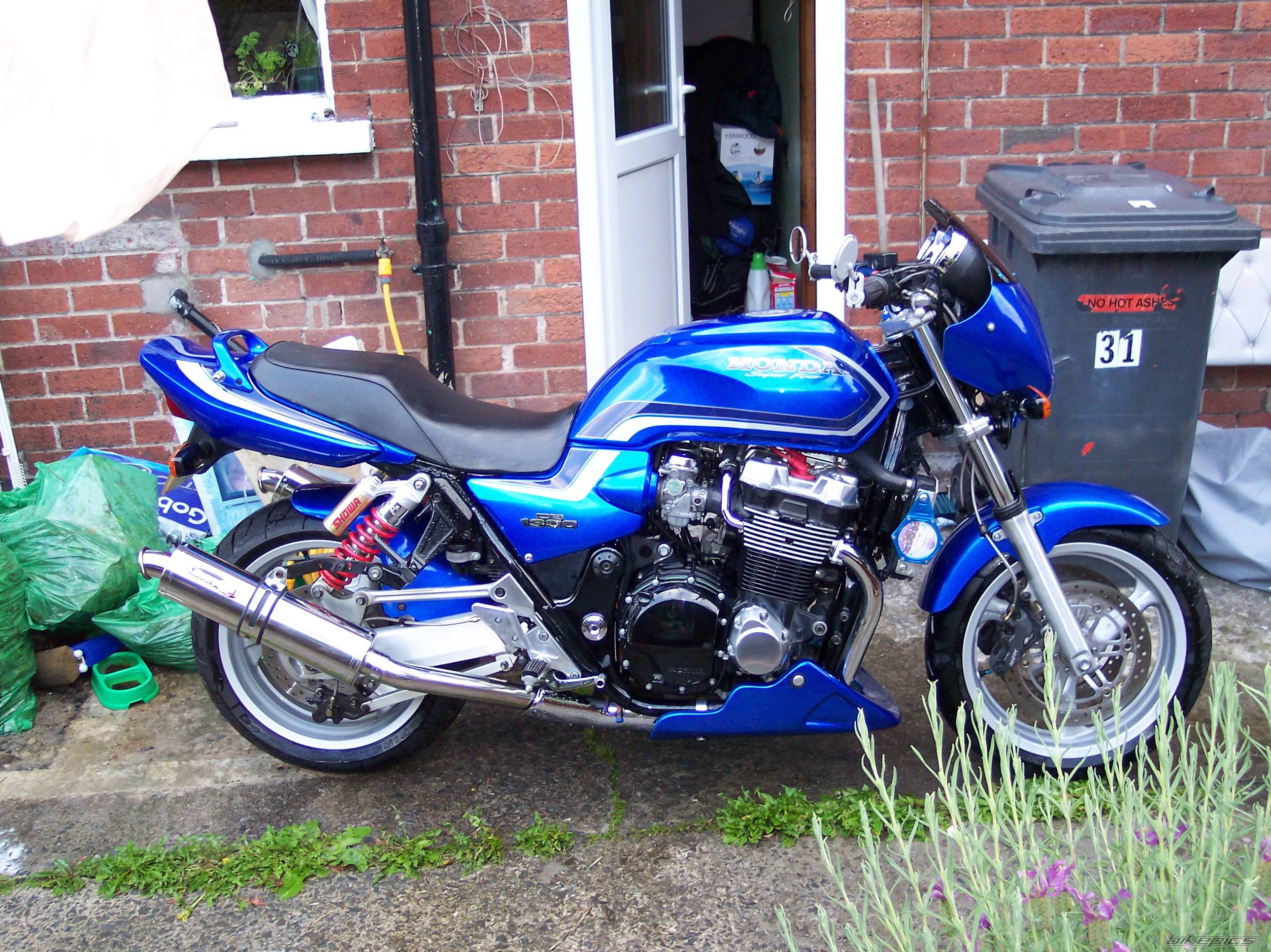 1999 HONDA CB1300 | Picture 198445 motorcycle photo